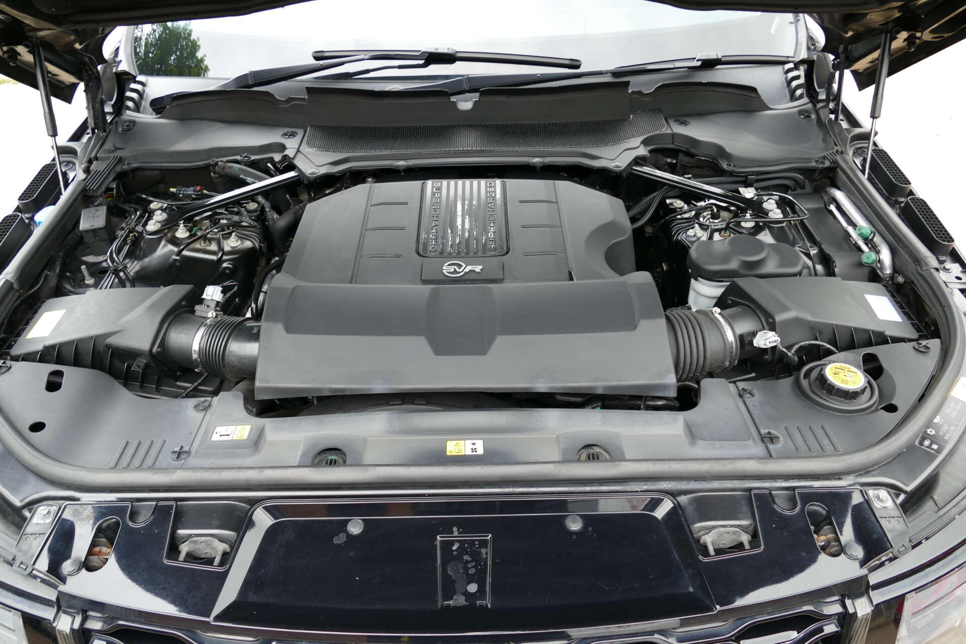 Land Rover Range Rover Sport view 70