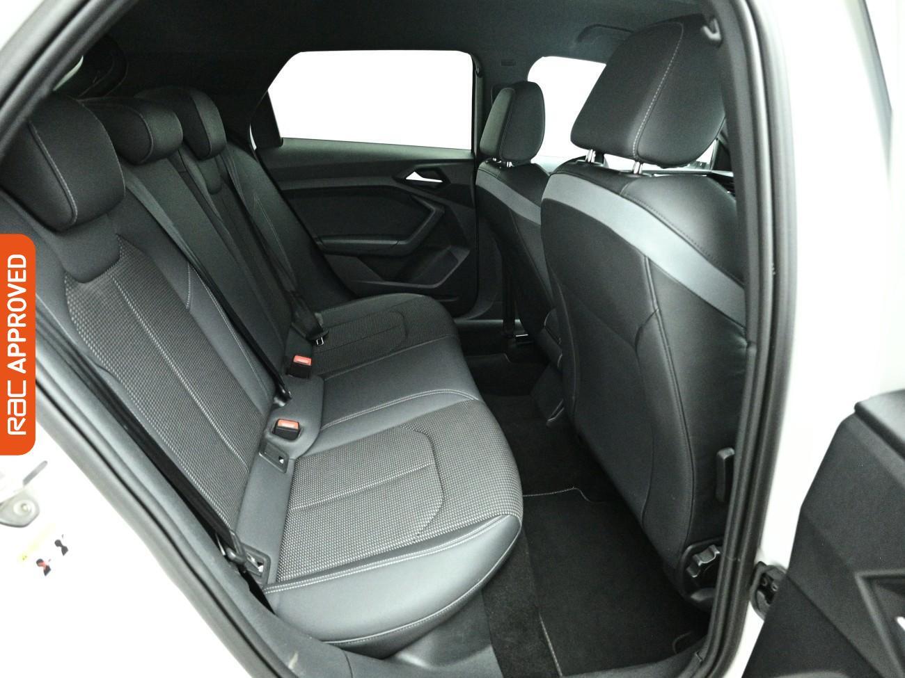 Audi A1 view 13