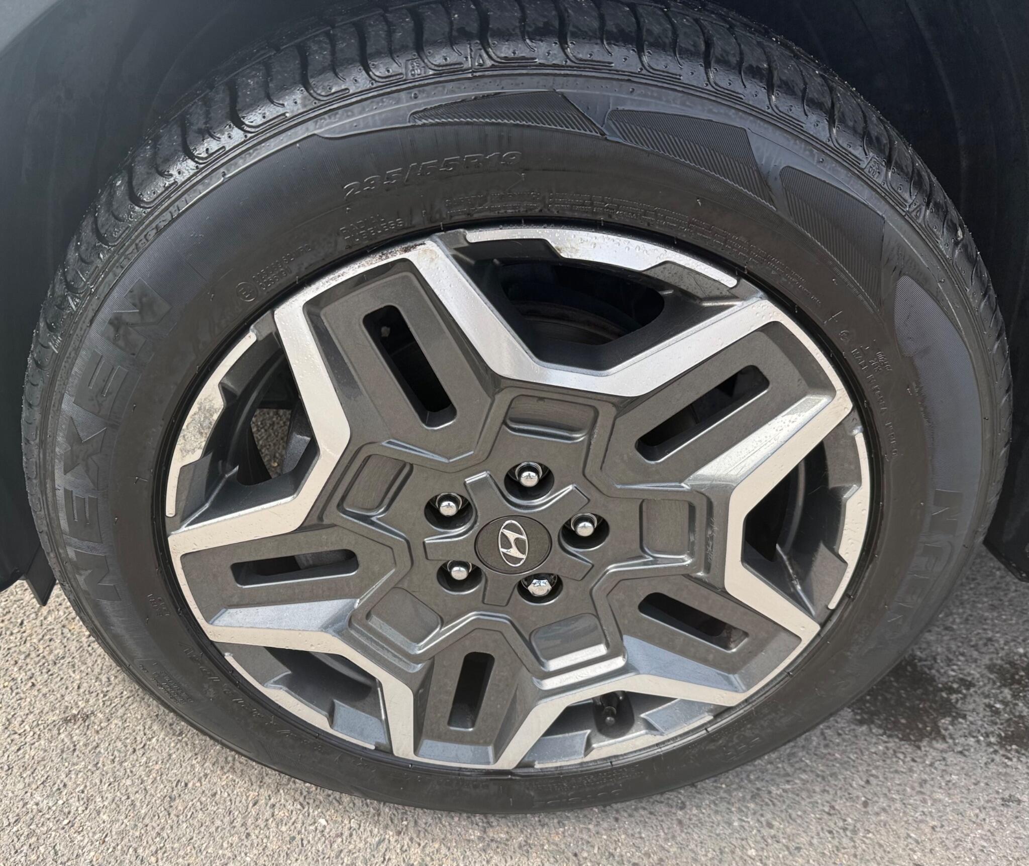 Hyundai Santa Fe view 14