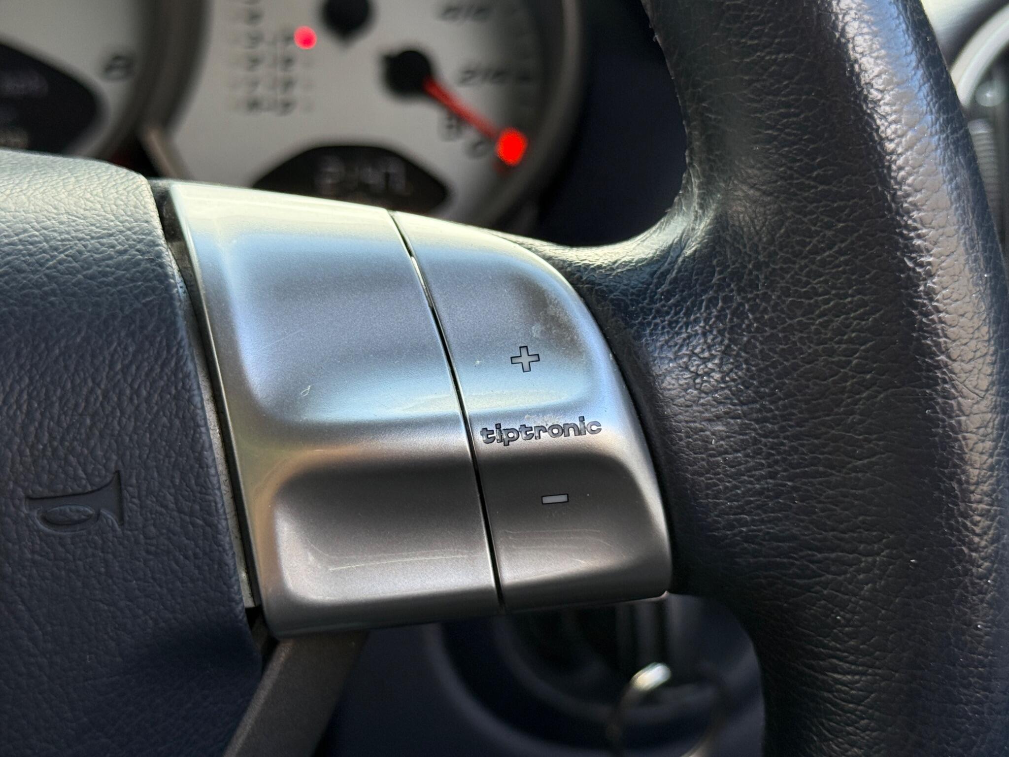 Porsche Cayman - Image 62