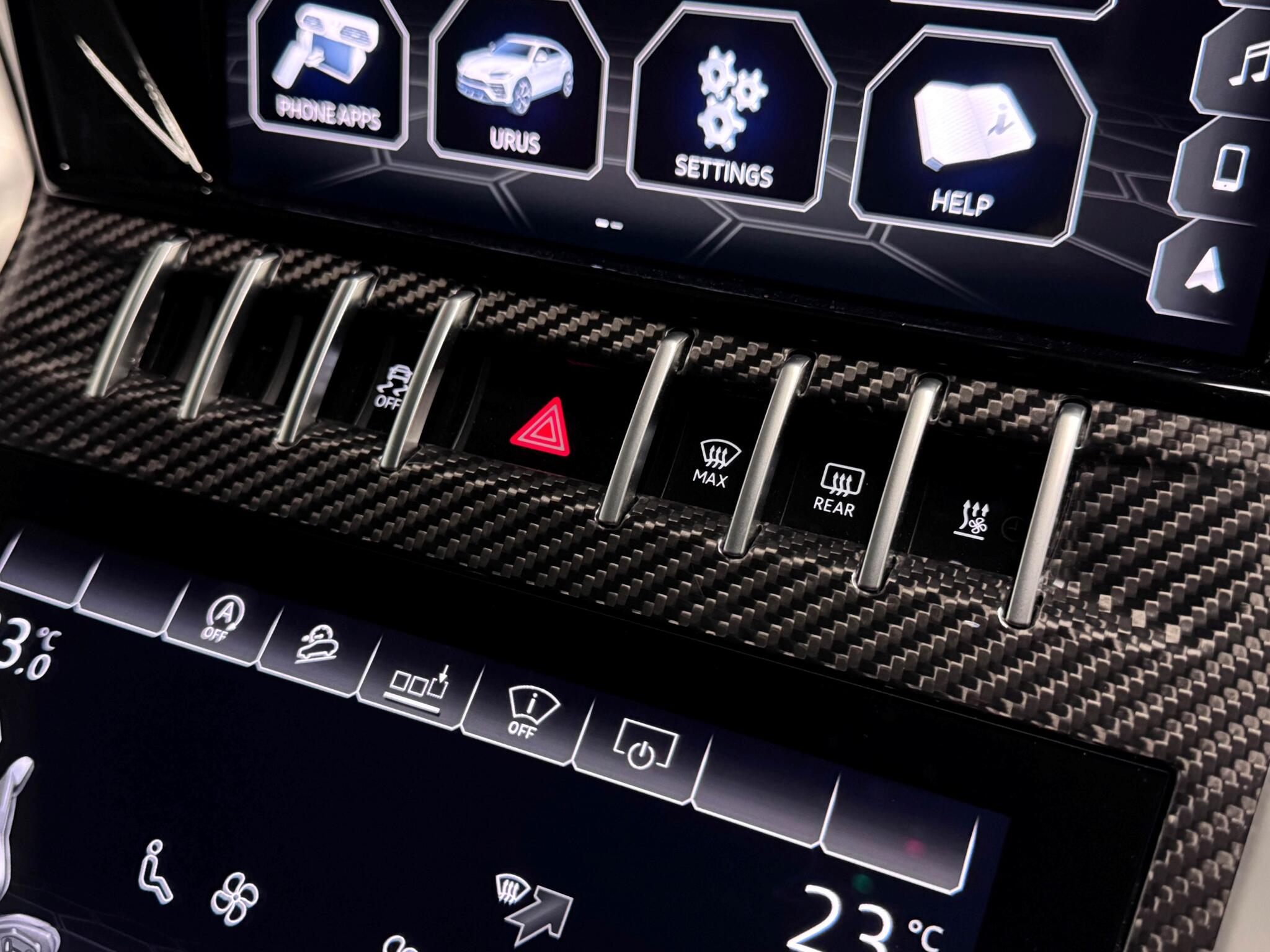 Lamborghini Urus view 62