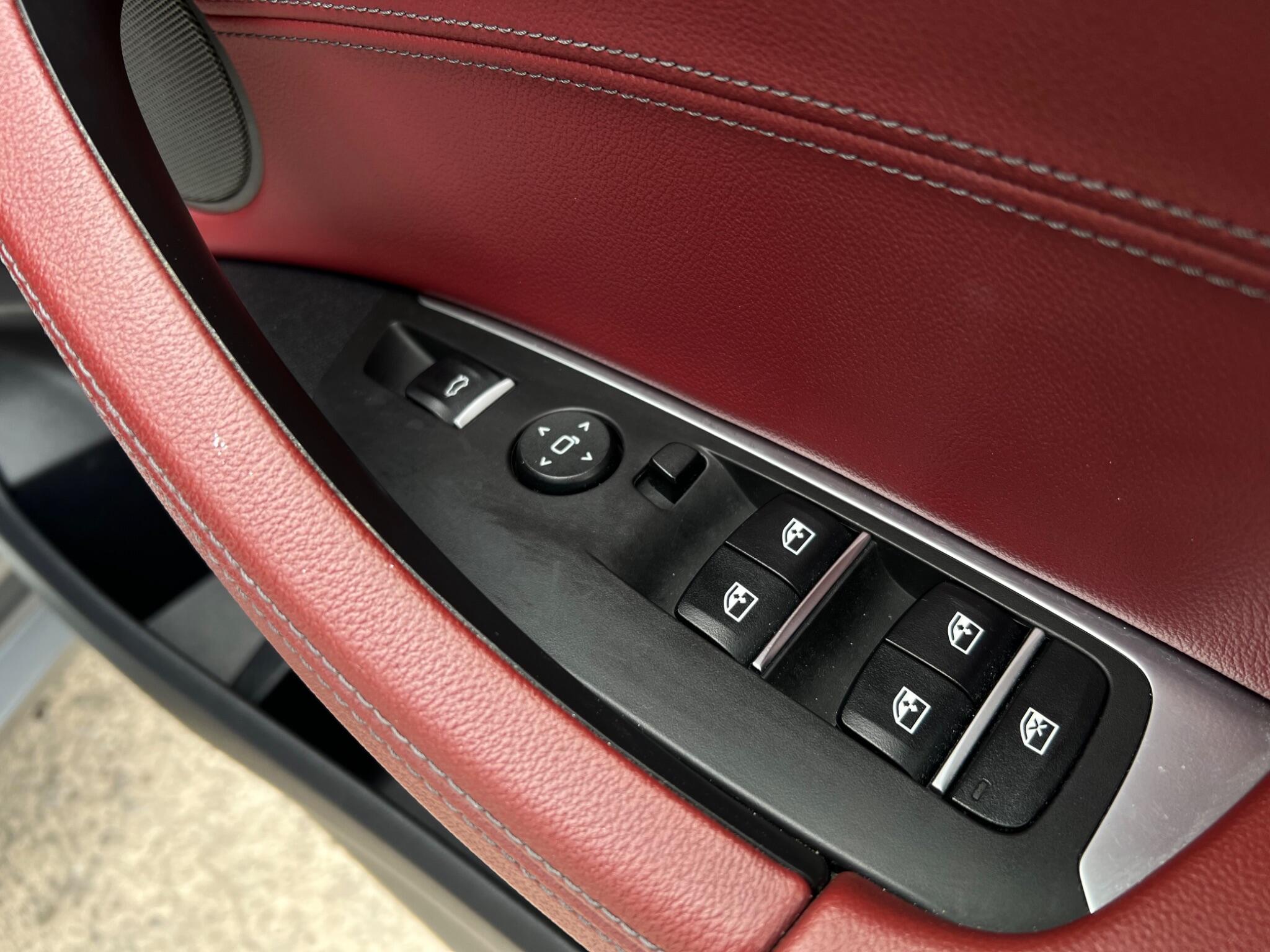 BMW X4 view 53
