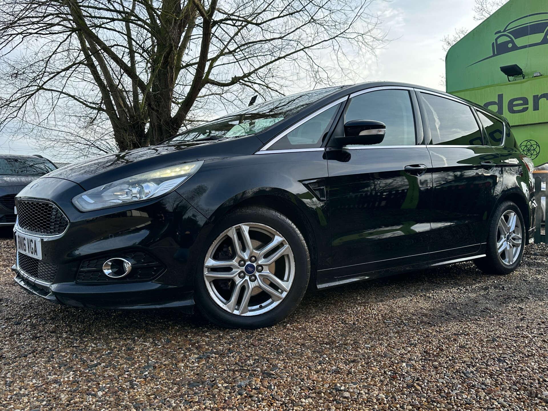 Ford S-Max view 6