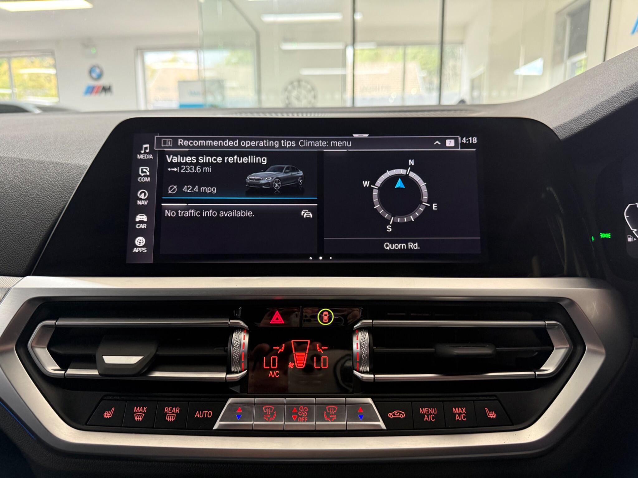 BMW 3 Series view 12