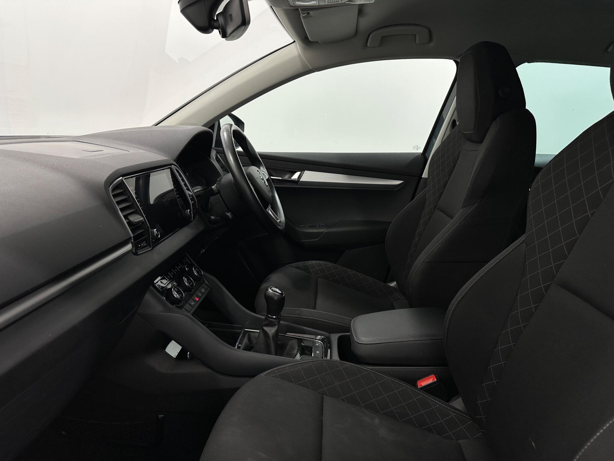 Skoda Karoq view 35