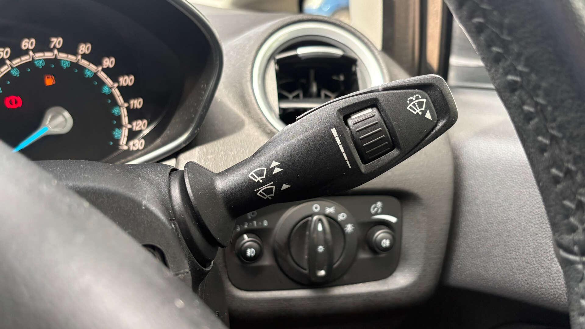 Ford Fiesta view 20