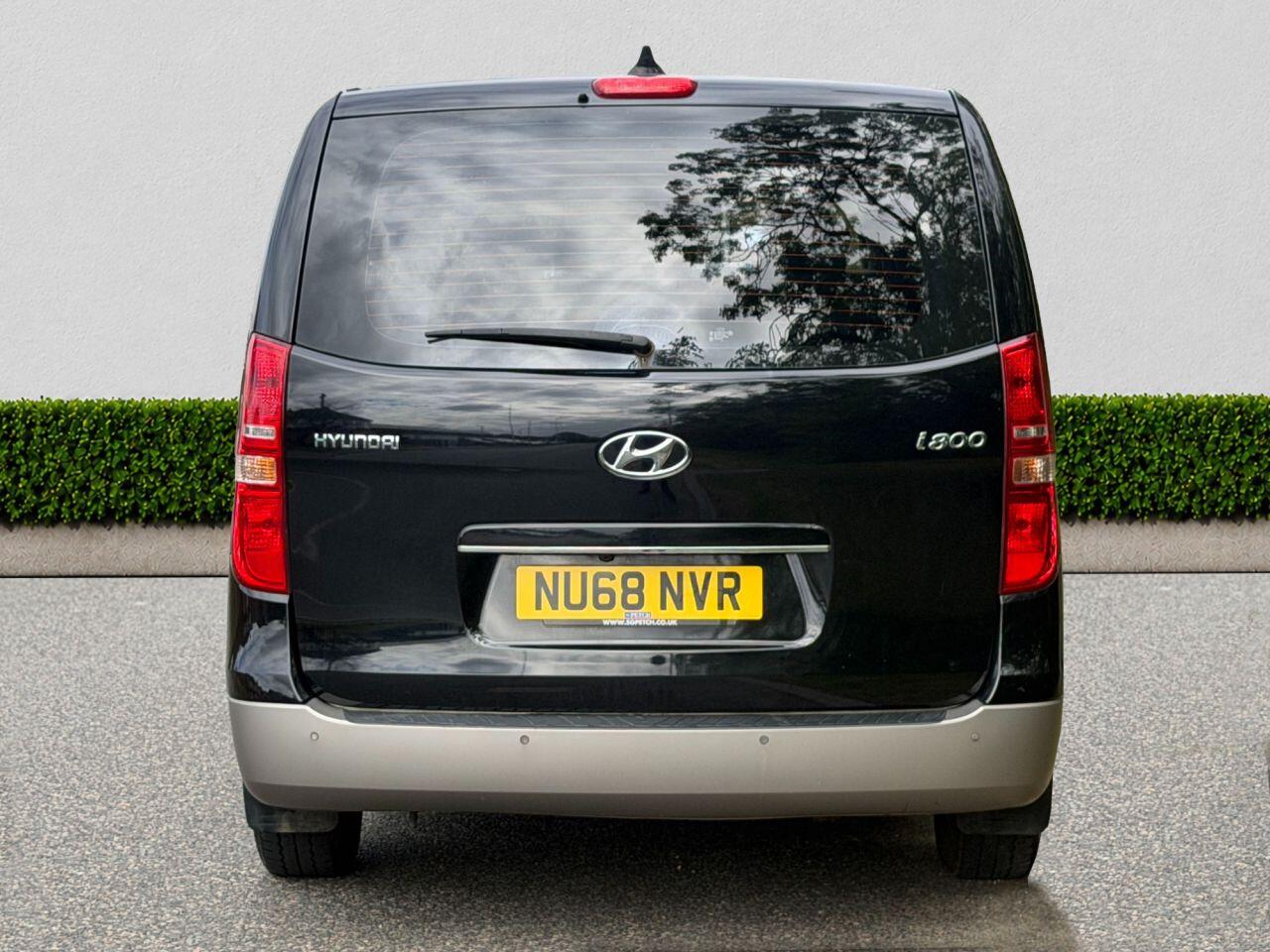 Hyundai I800 view 6