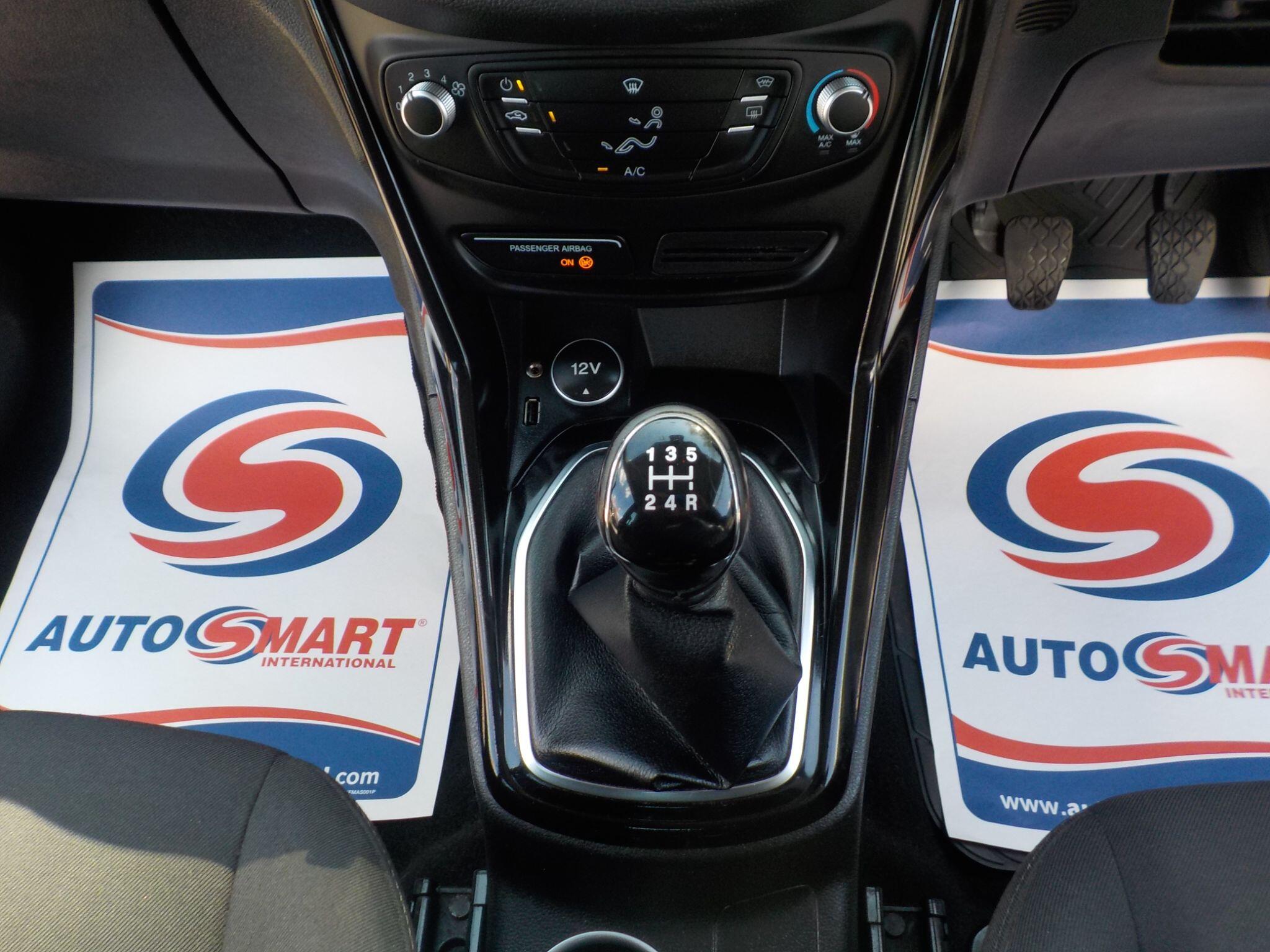 Ford B-Max 1.6 TDCi Zetec Euro 5 5dr