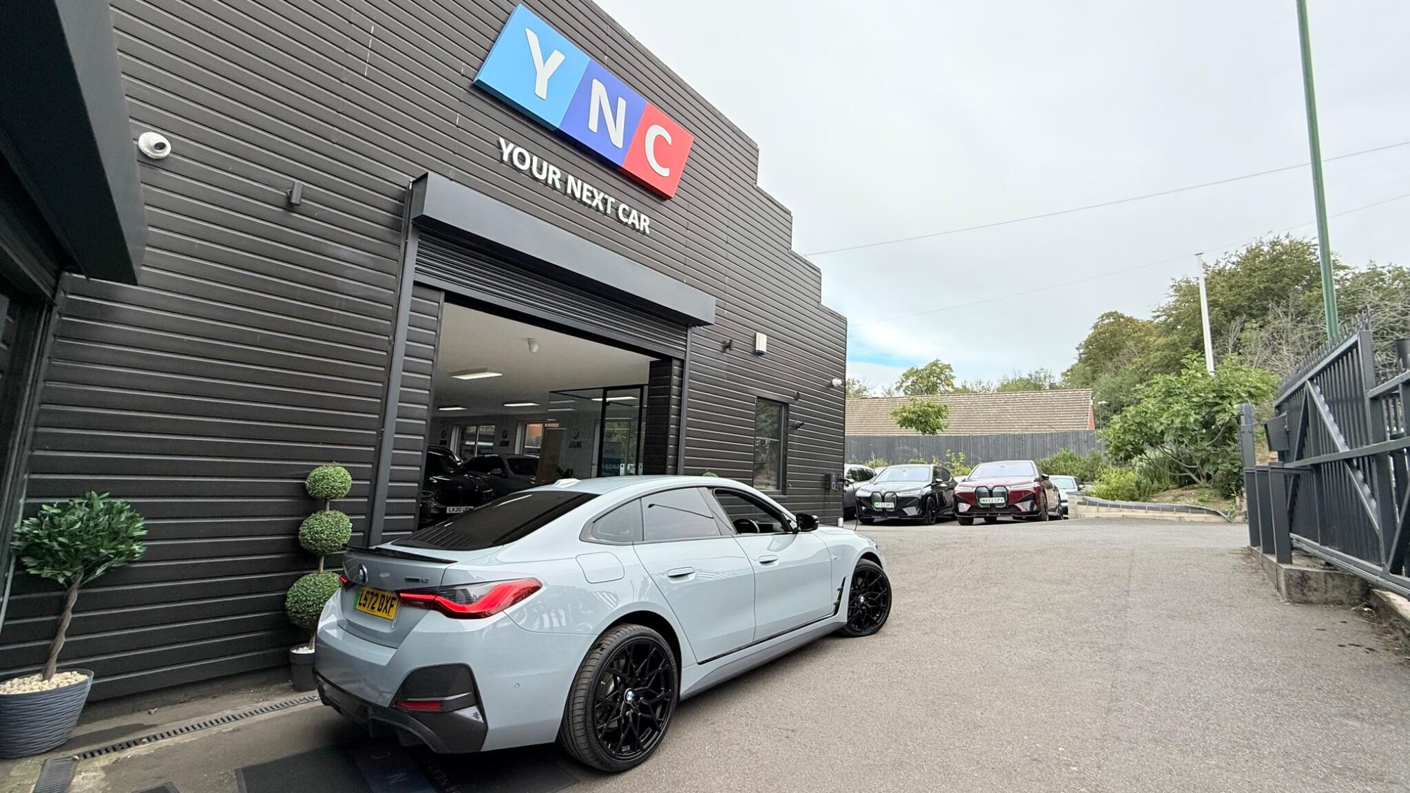 BMW I4 view 5