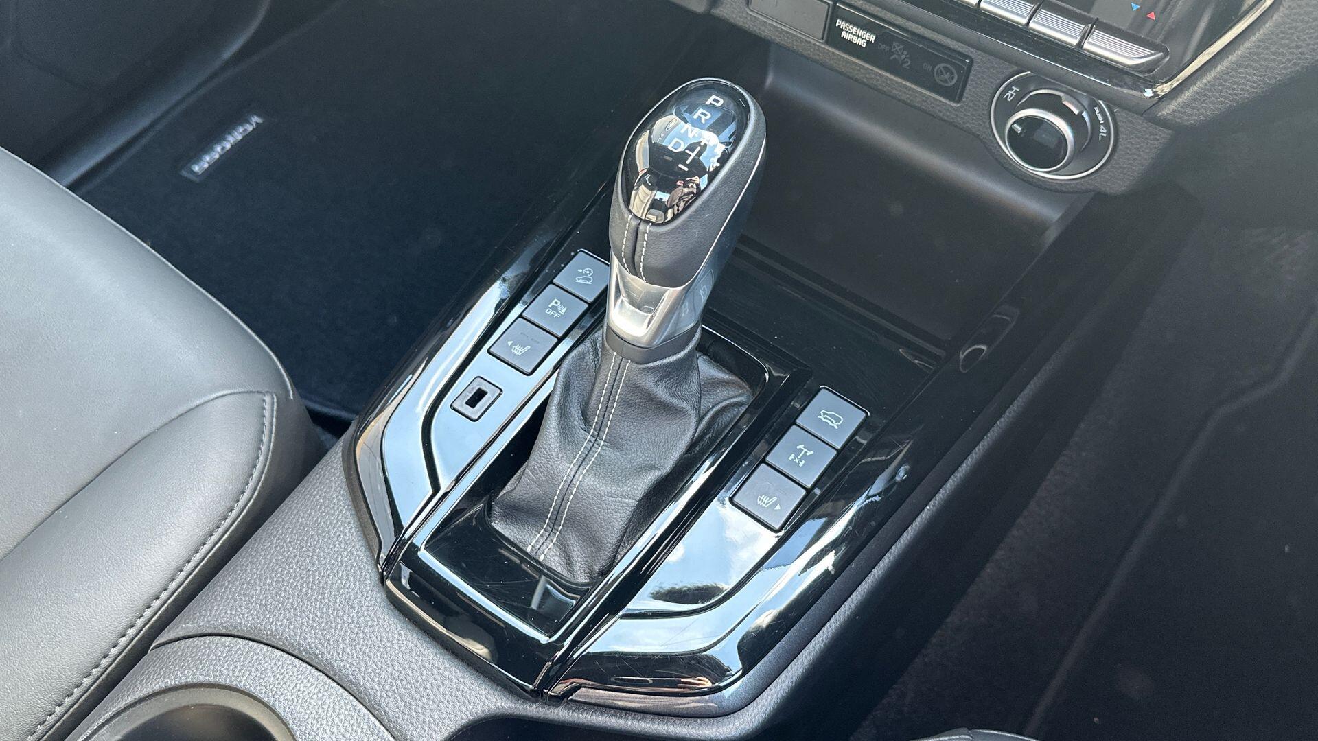 Isuzu D-Max view 13