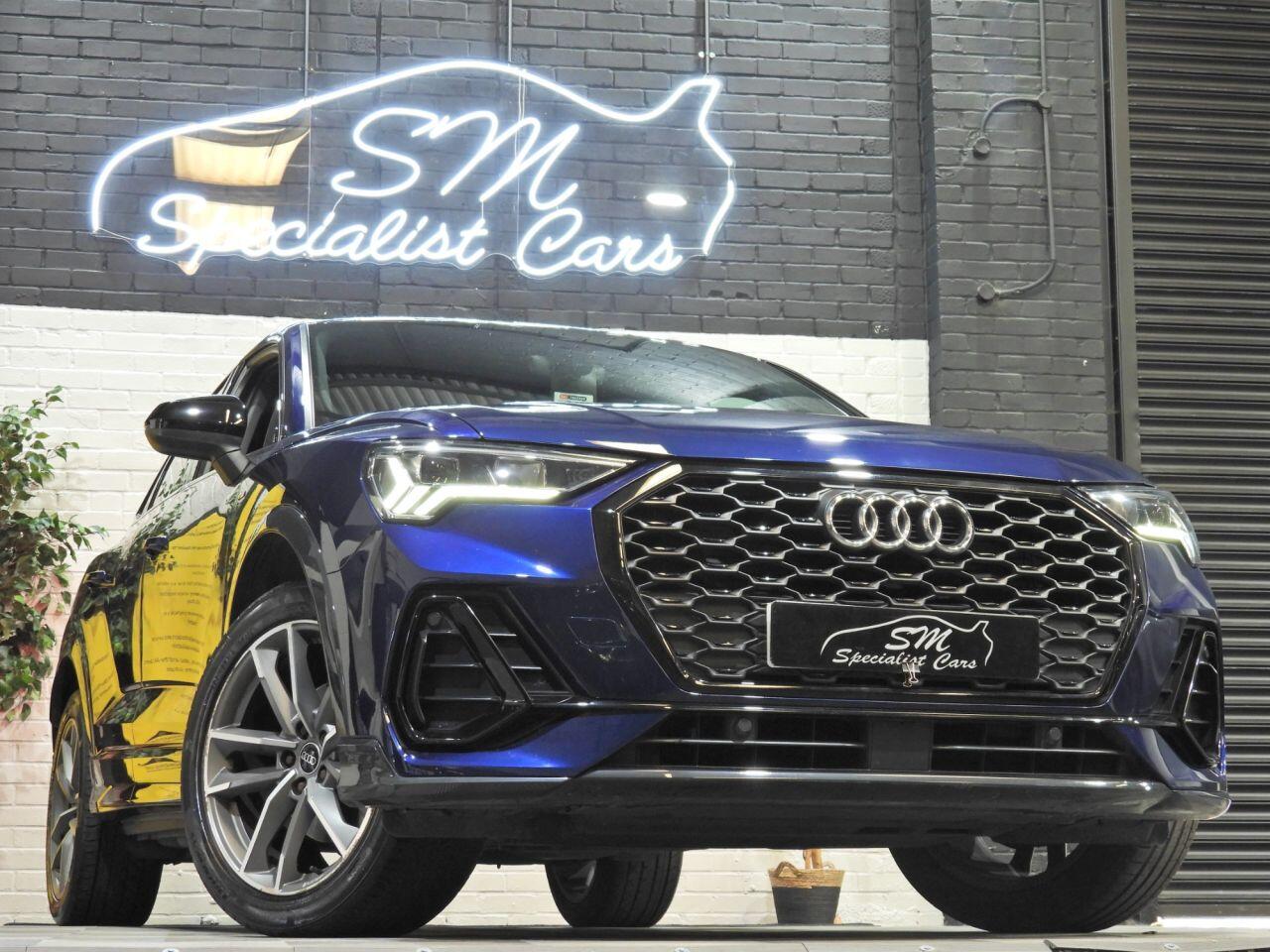 Audi Q3 main image