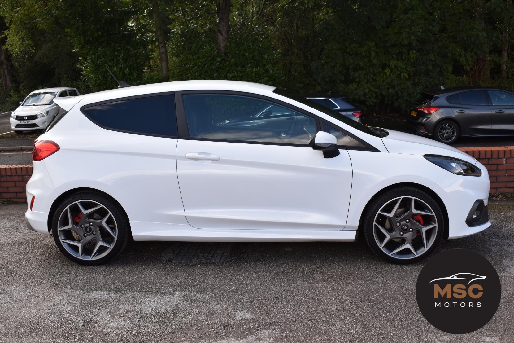 Ford Fiesta view 21