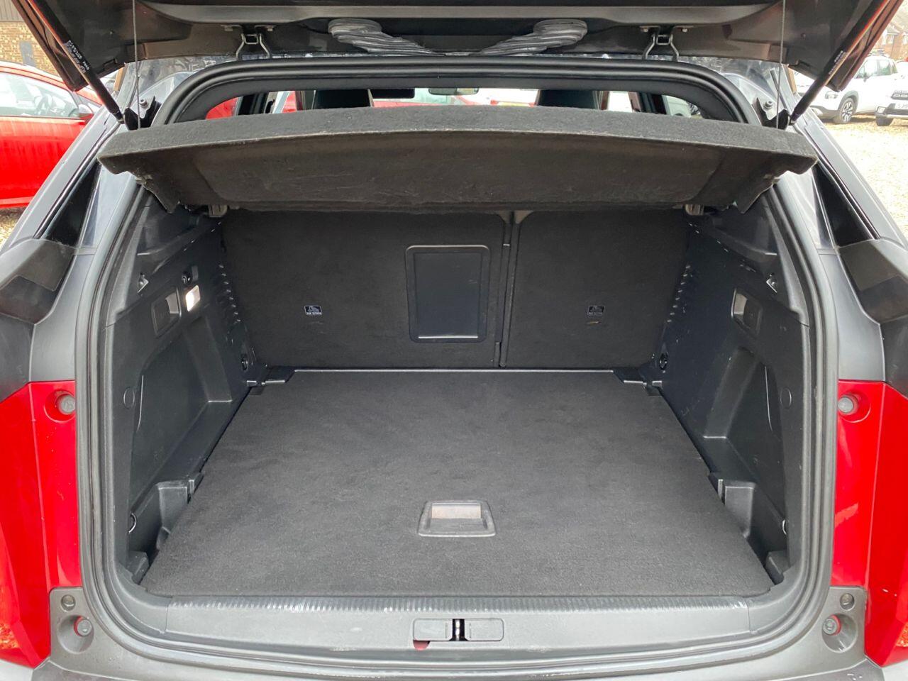 Peugeot 3008 view 10