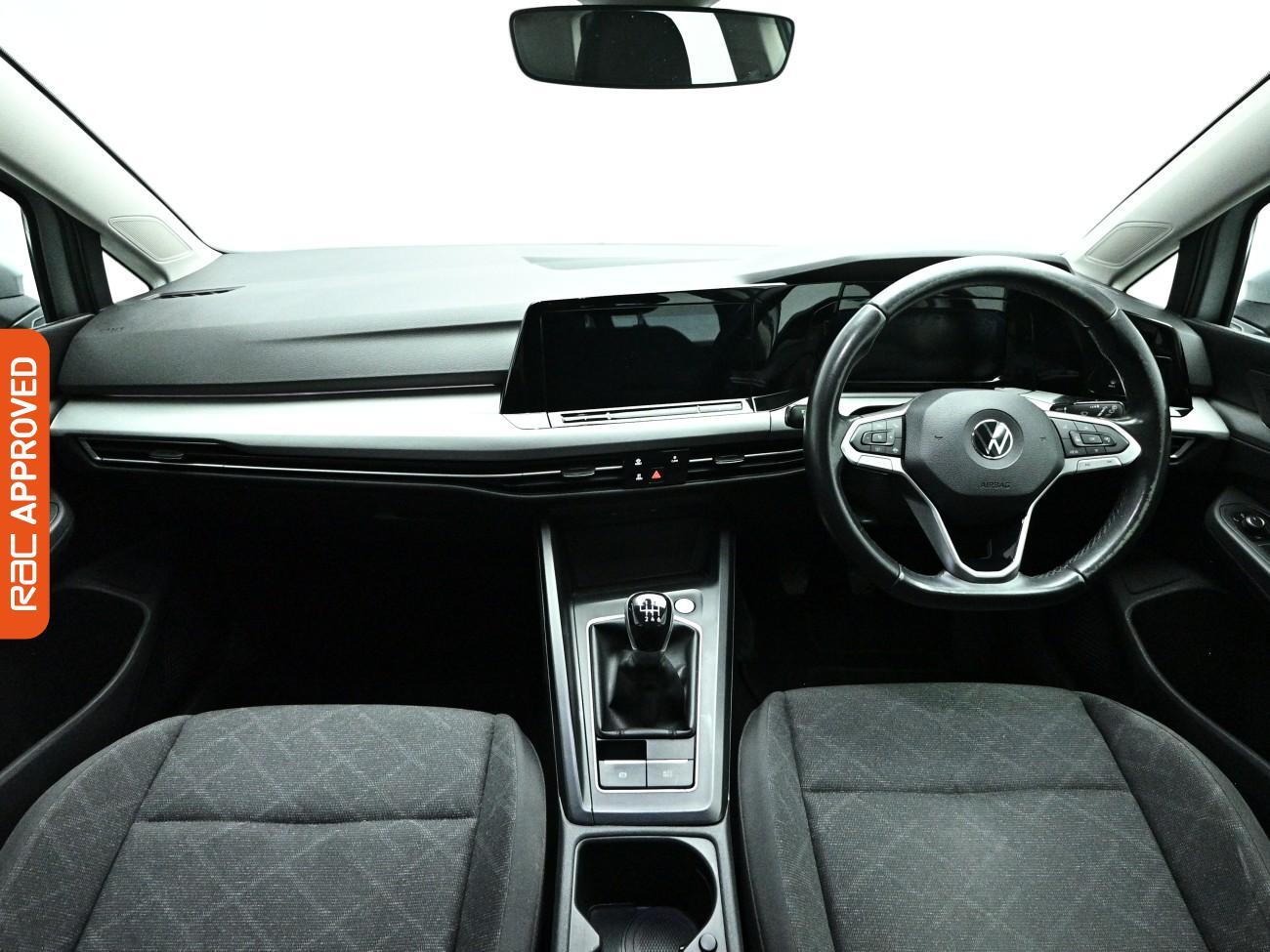 Volkswagen Golf view 2