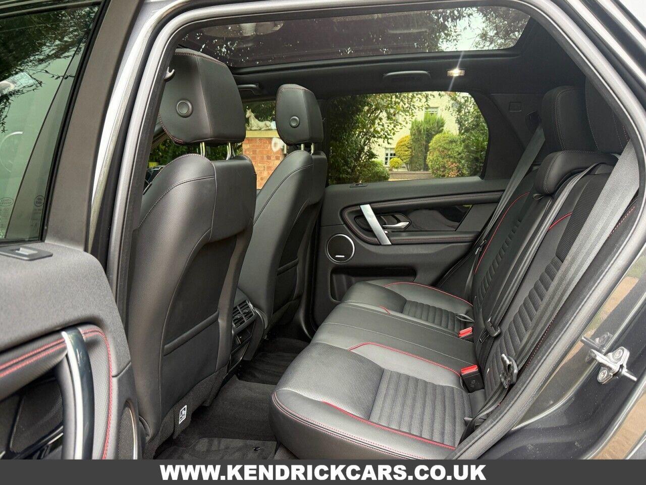 Land Rover Discovery Sport view 7