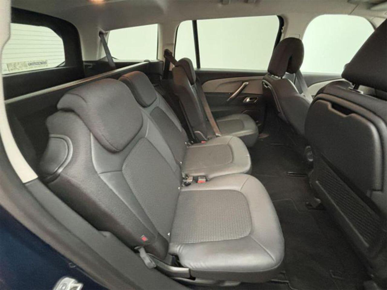 Citroen Grand C4 Spacetourer view 5