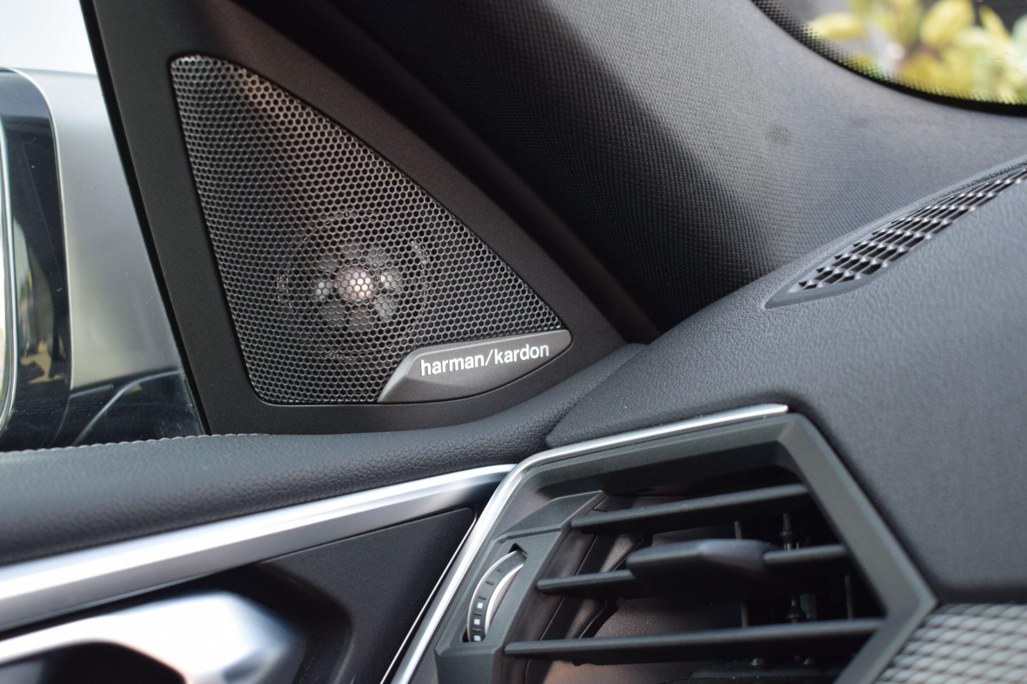 BMW 4 Series view 17