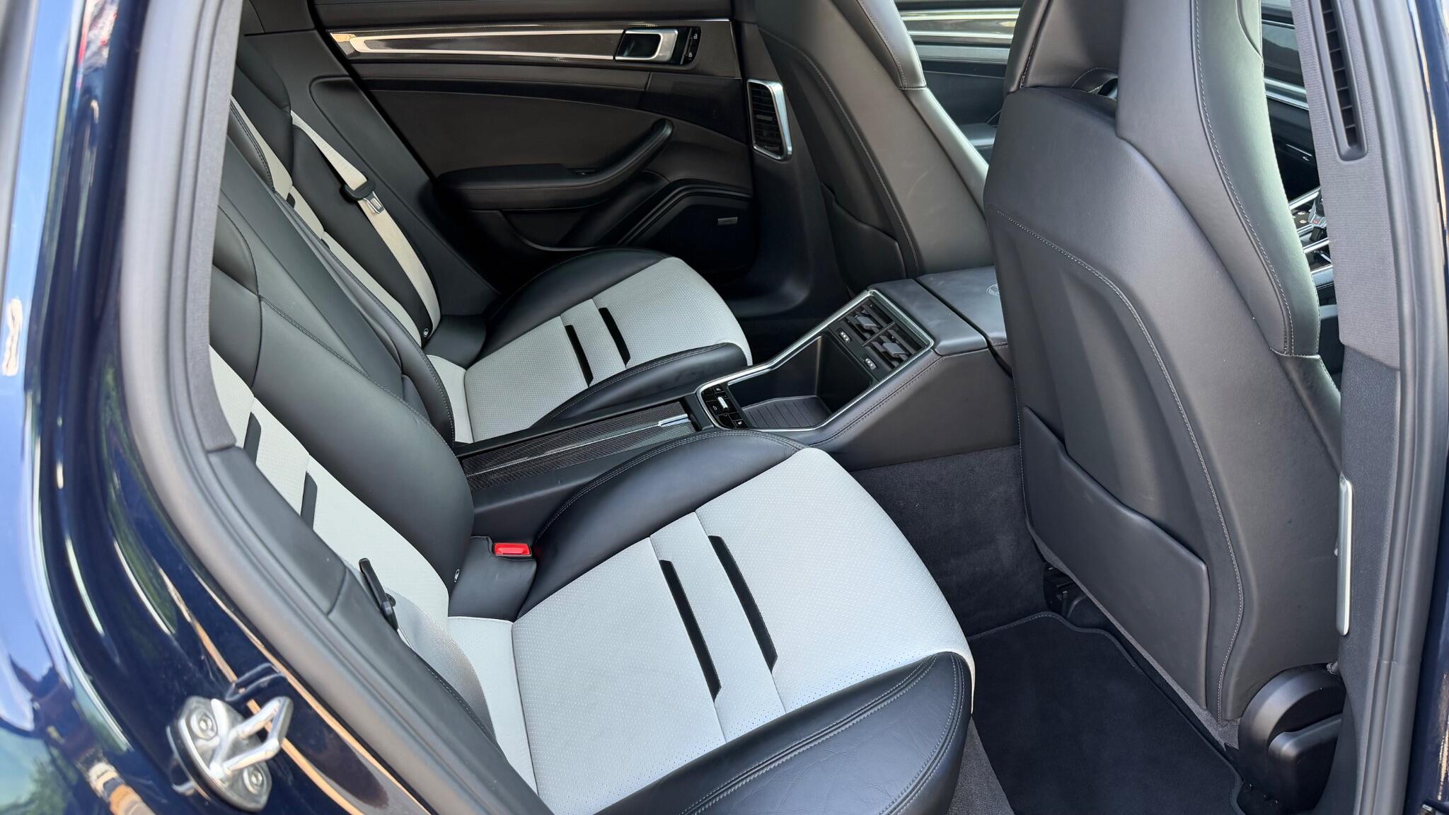 Porsche Panamera view 23