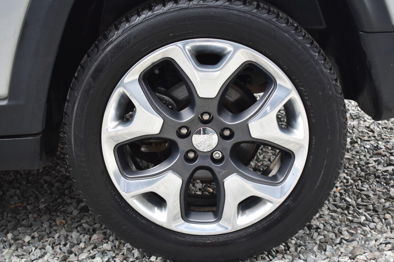 Jeep Compass view 26