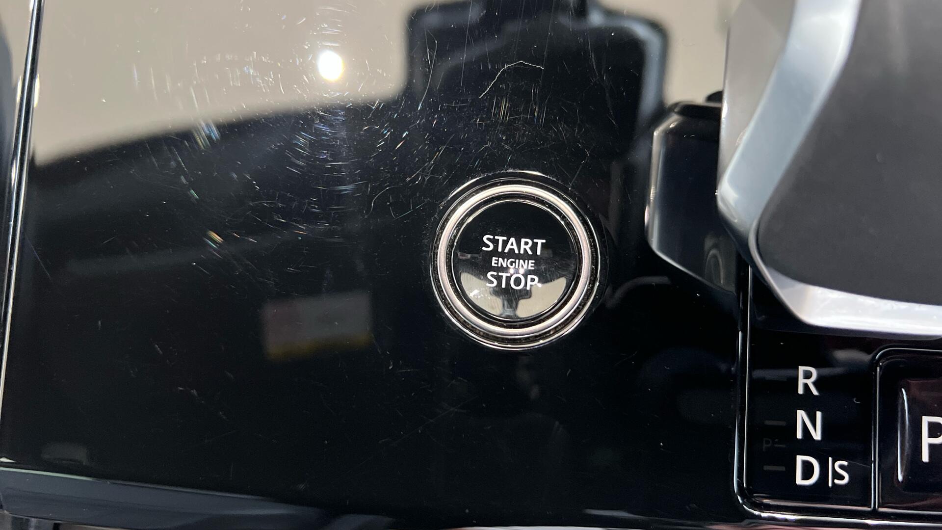 Land Rover Range Rover Sport view 61