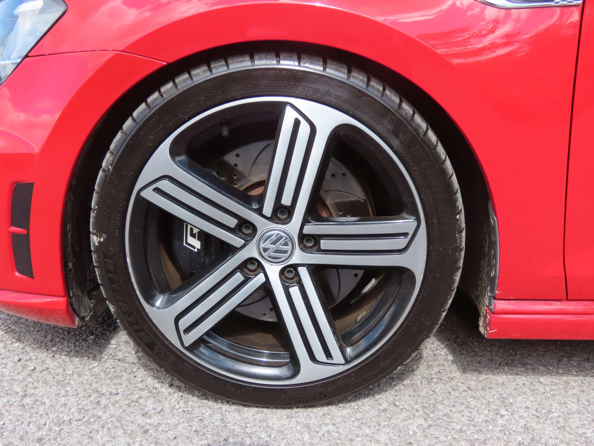 Volkswagen Golf view 7
