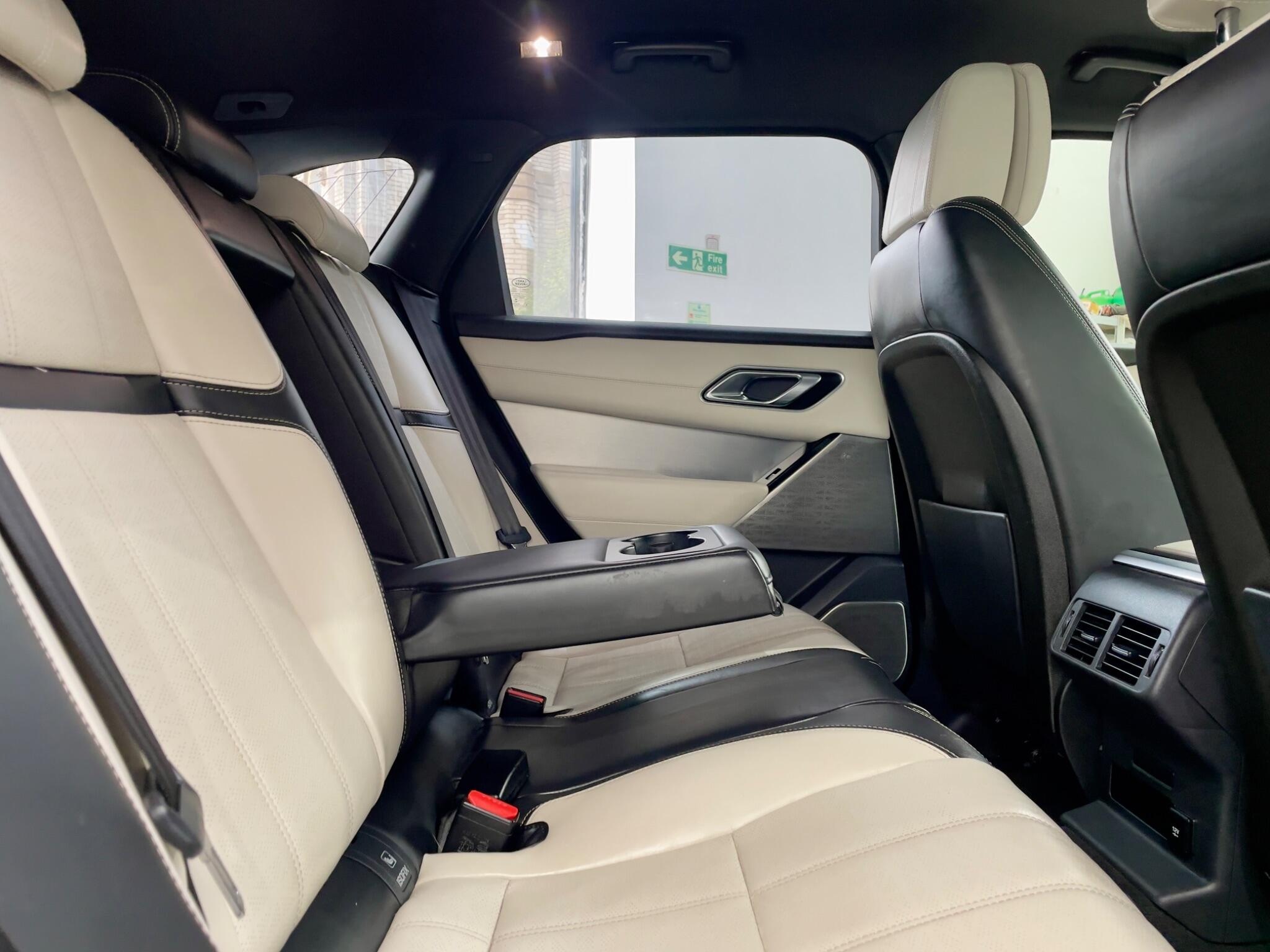 Land Rover Range Rover Velar view 8