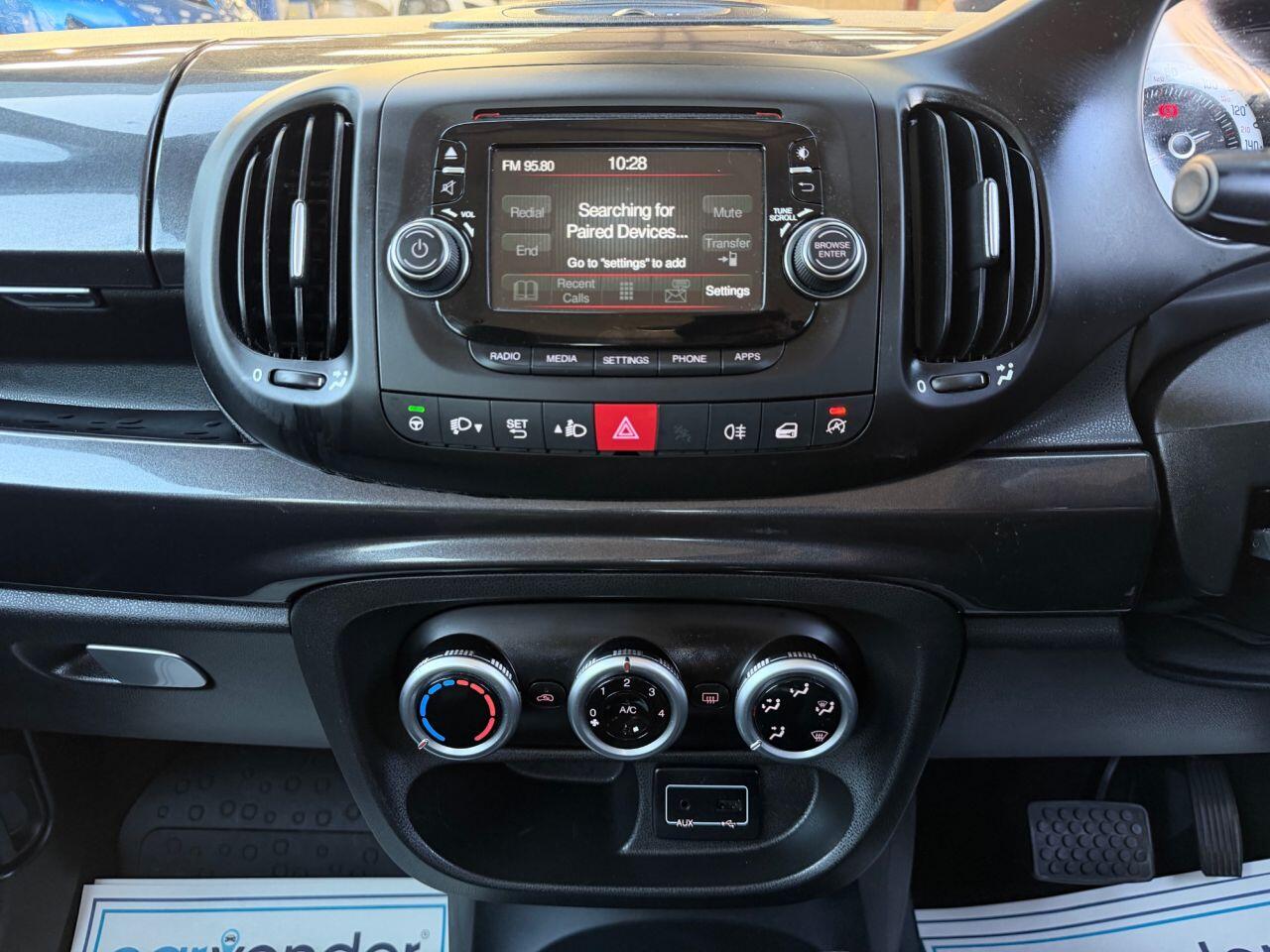 Fiat 500l view 35