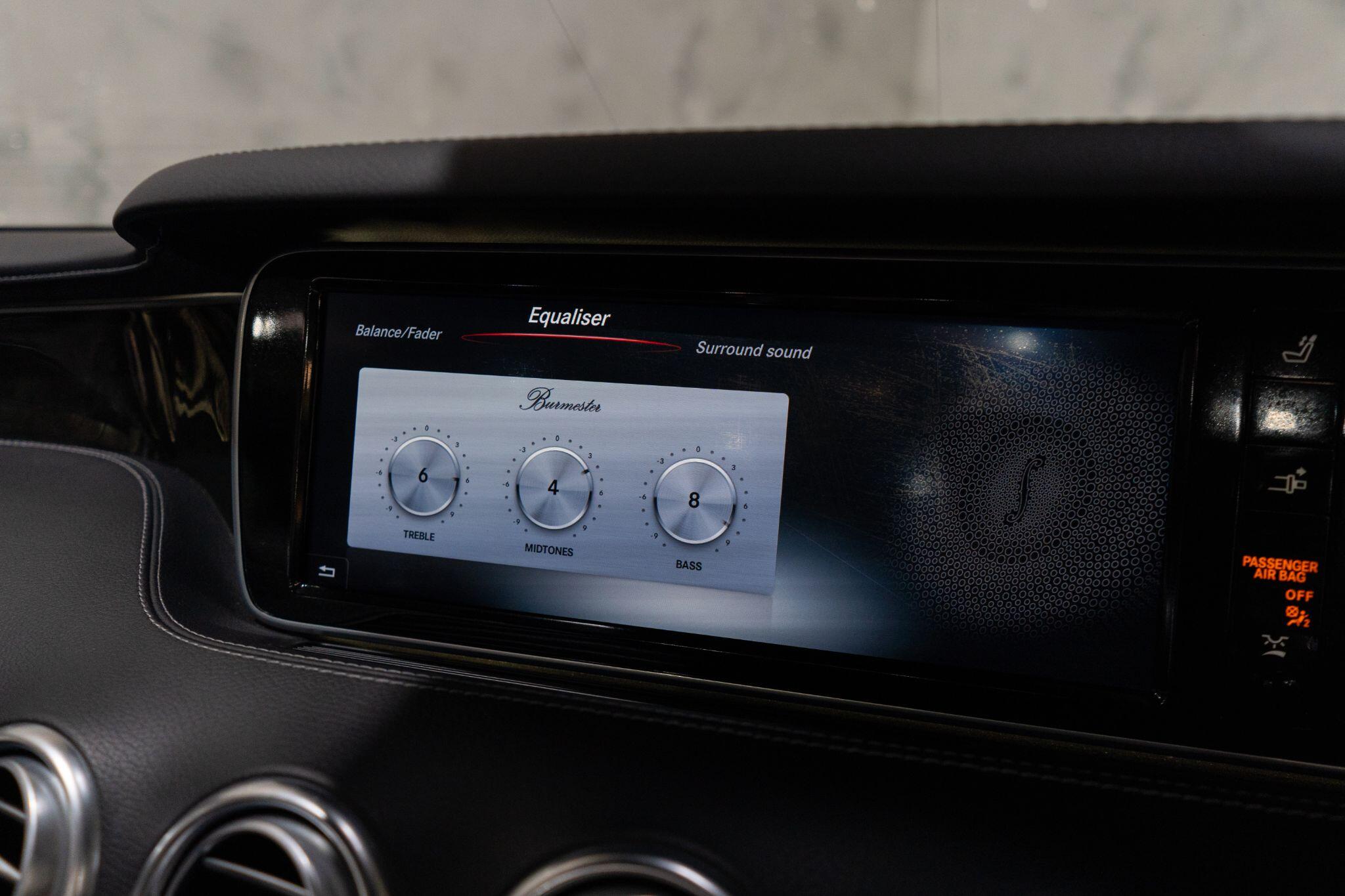 Mercedes-Benz S-Class view 21