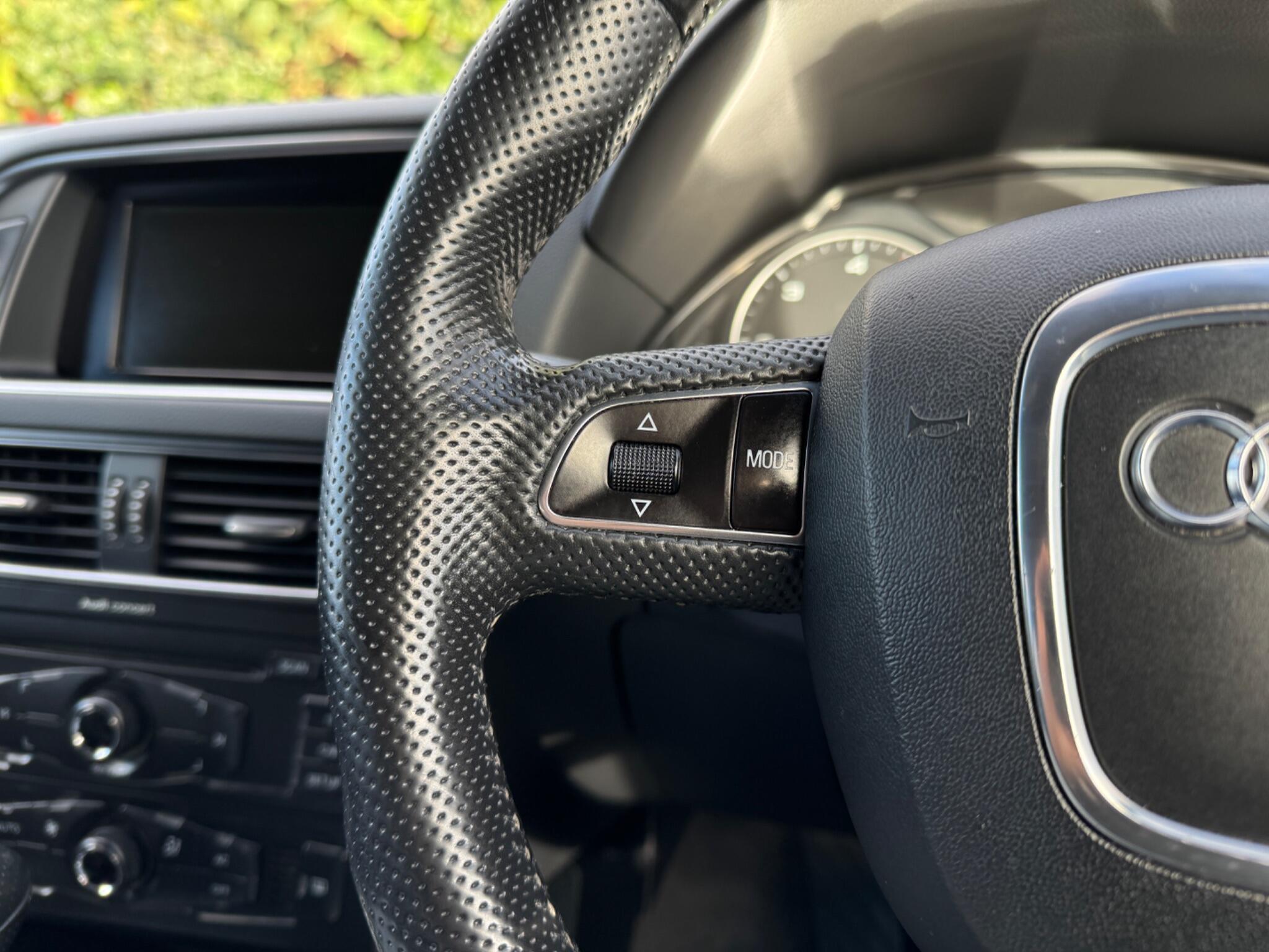 Audi Q5 view 25