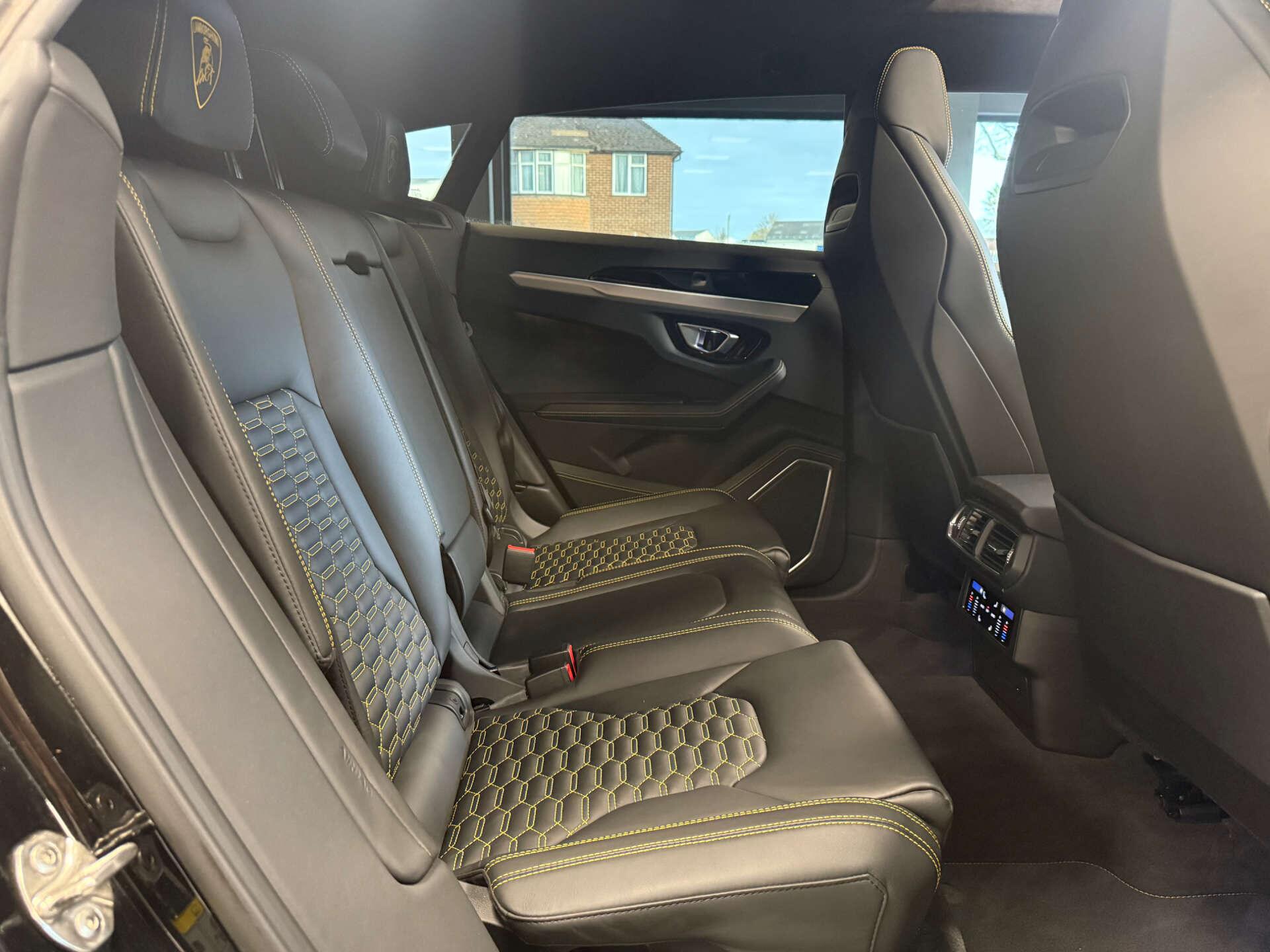 Lamborghini Urus view 14