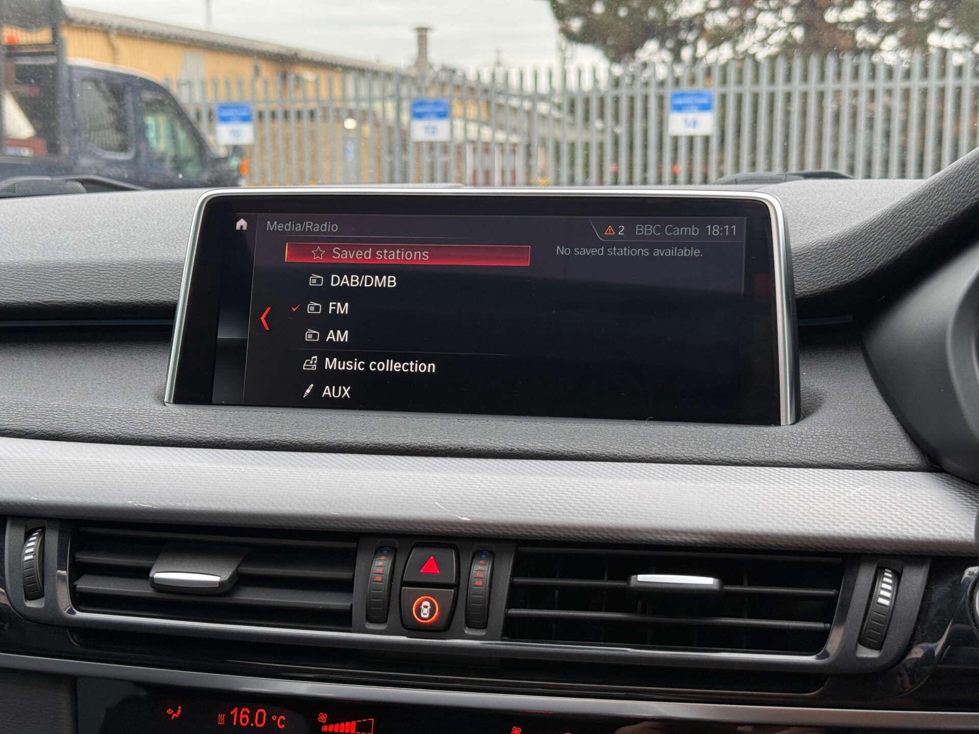 BMW X5 X5 view 64