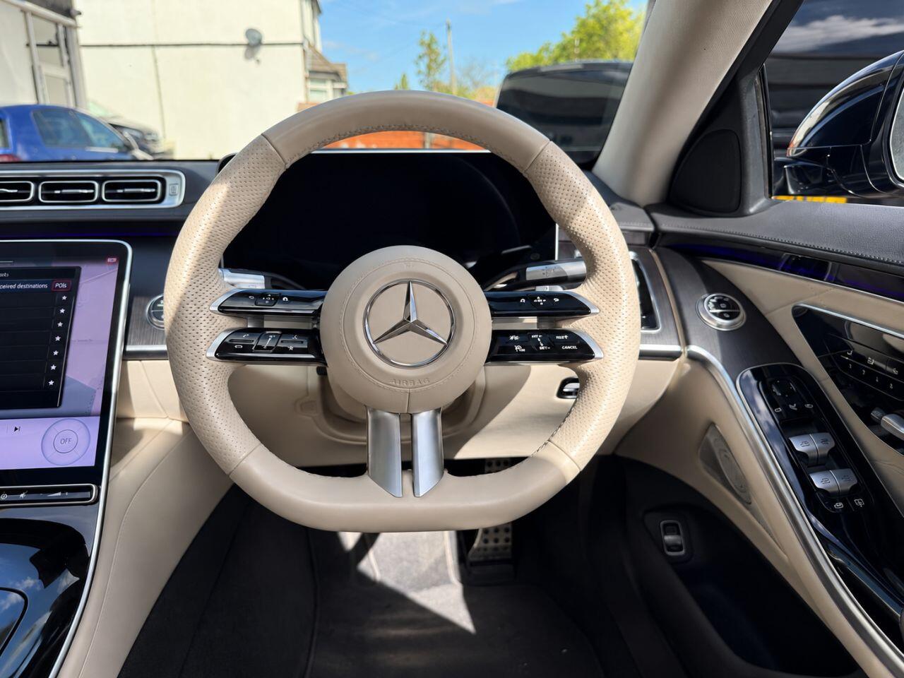Mercedes-Benz S-Class view 42
