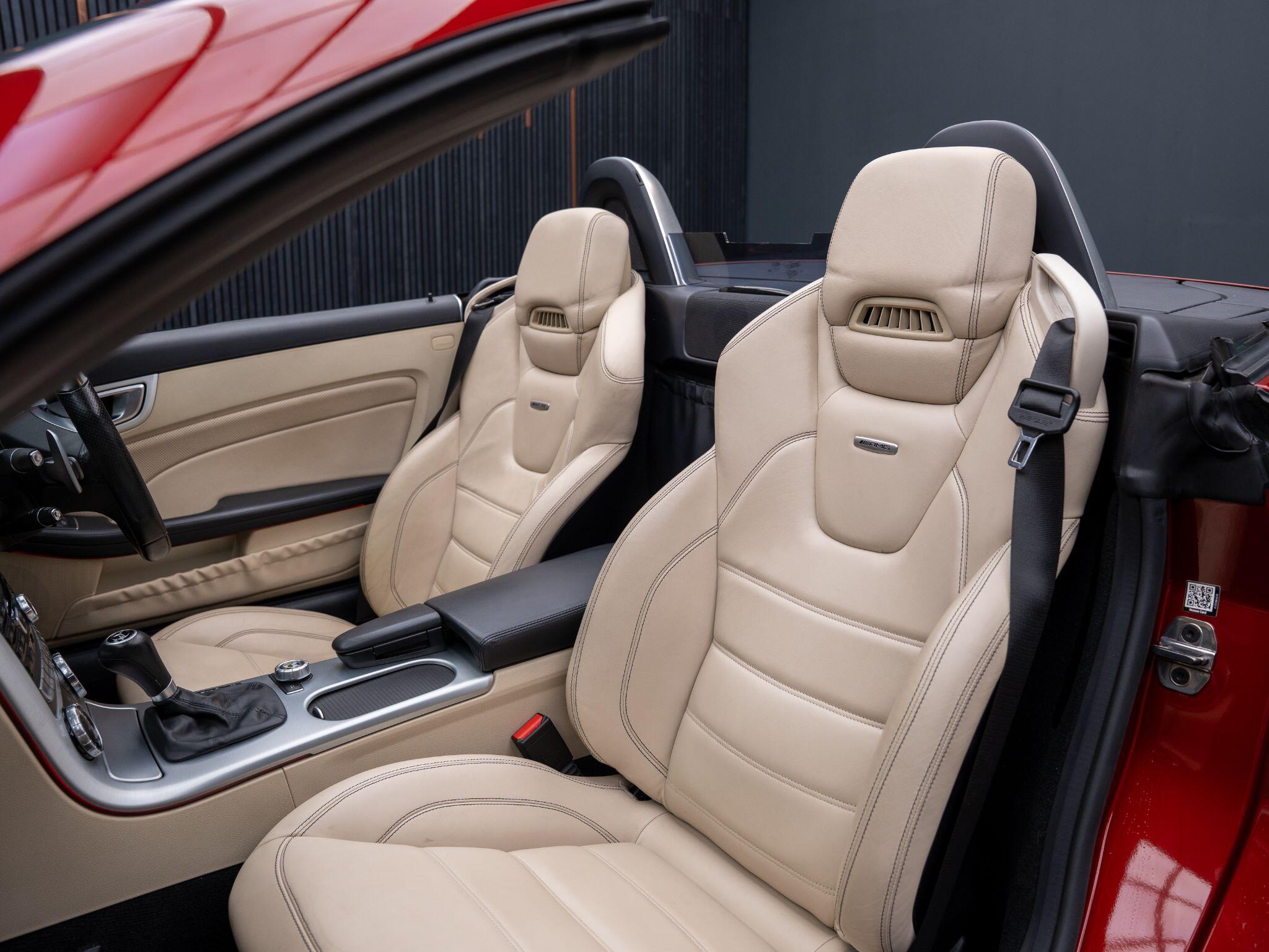 Mercedes-Benz SLK view 40