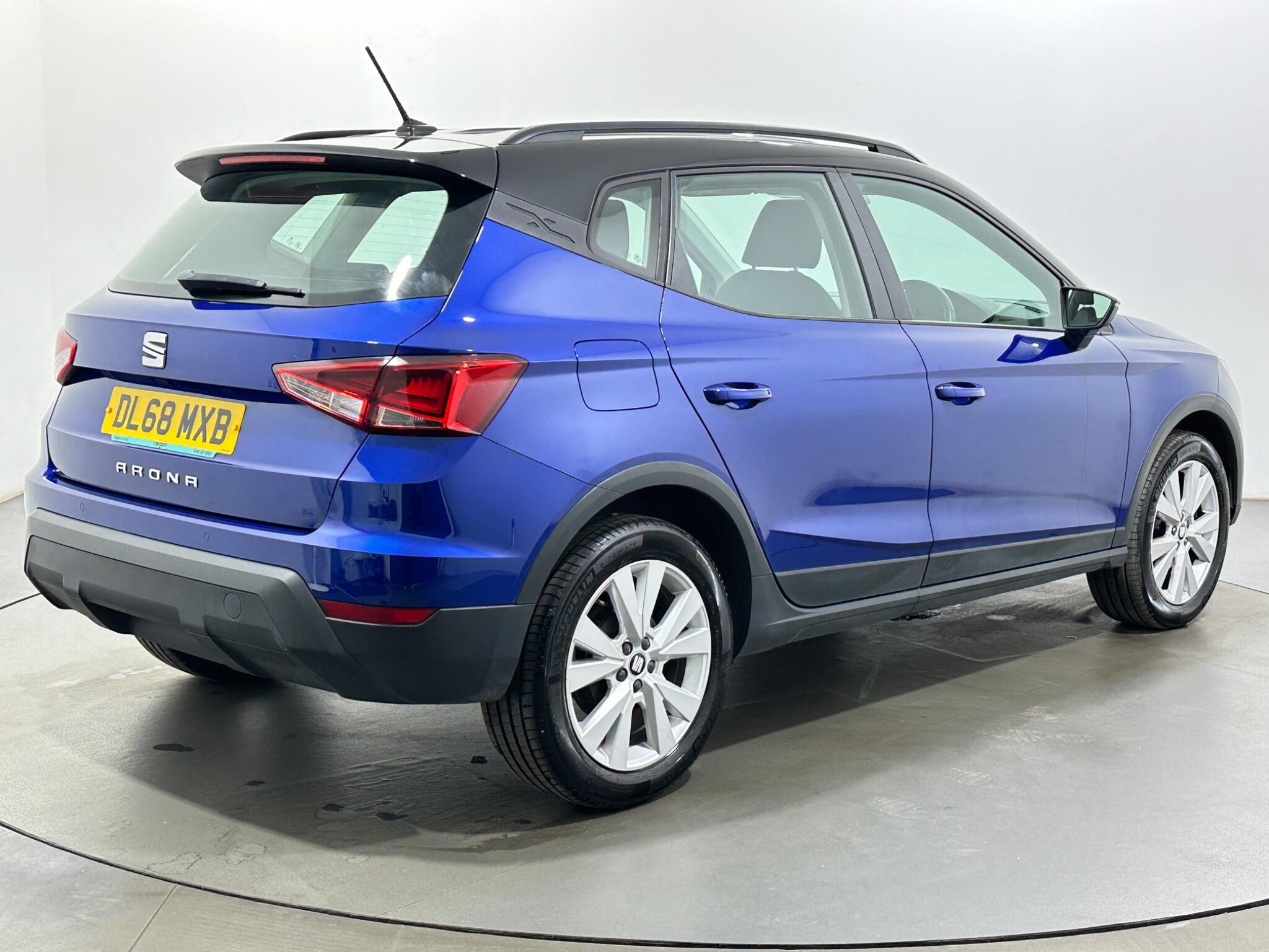 SEAT Arona view 8