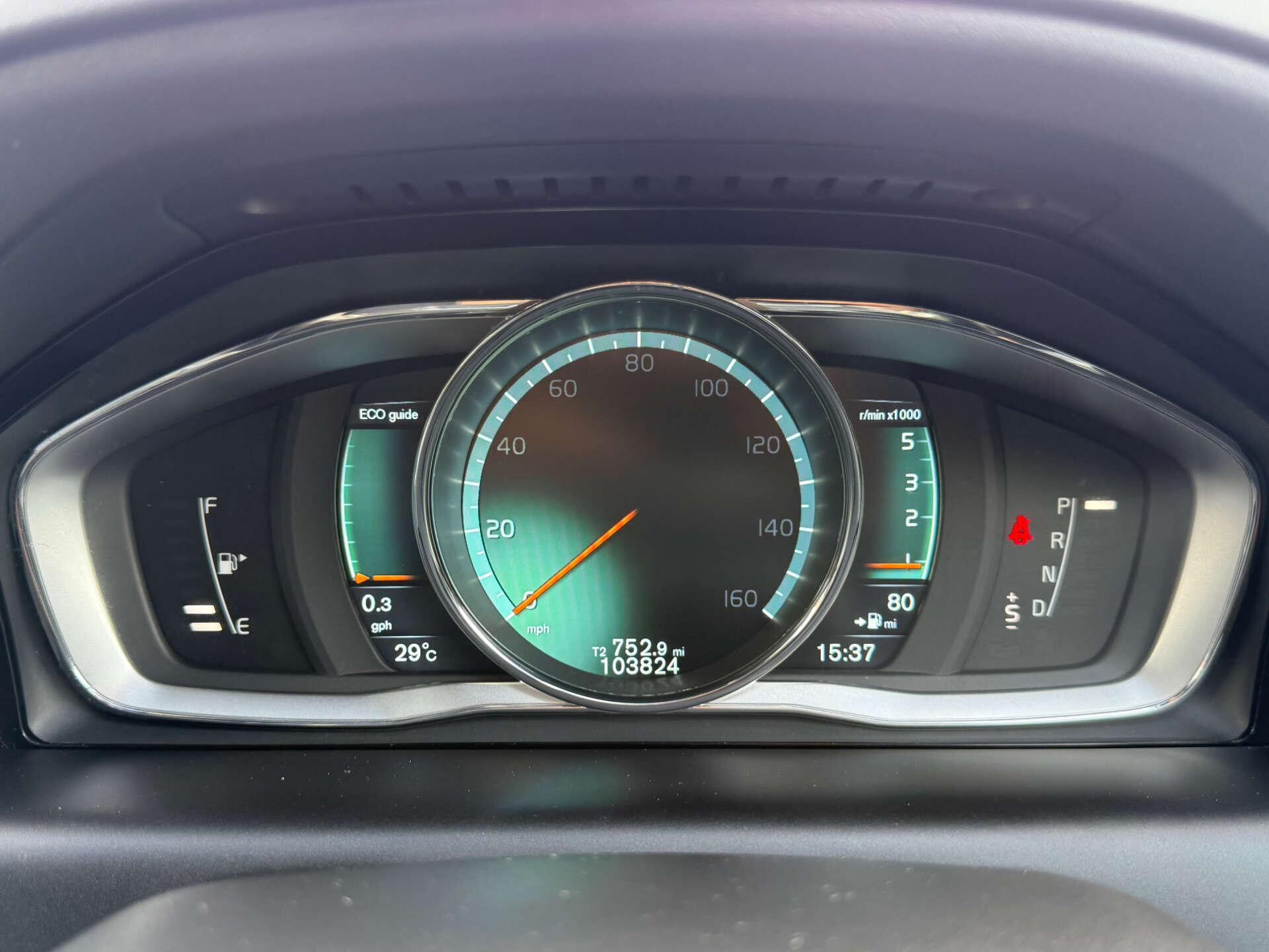Volvo XC60 view 48