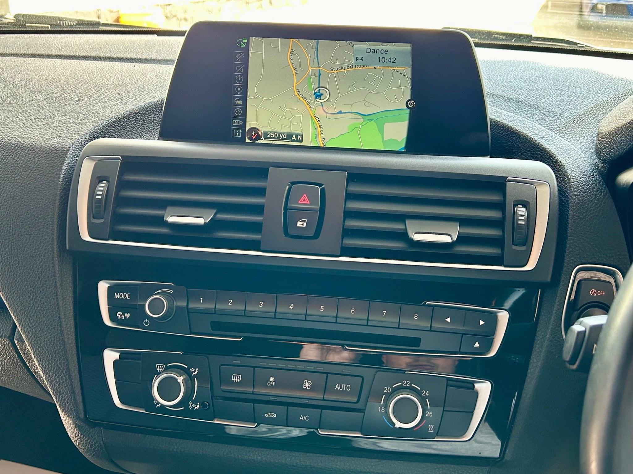 BMW 1 Series view 29