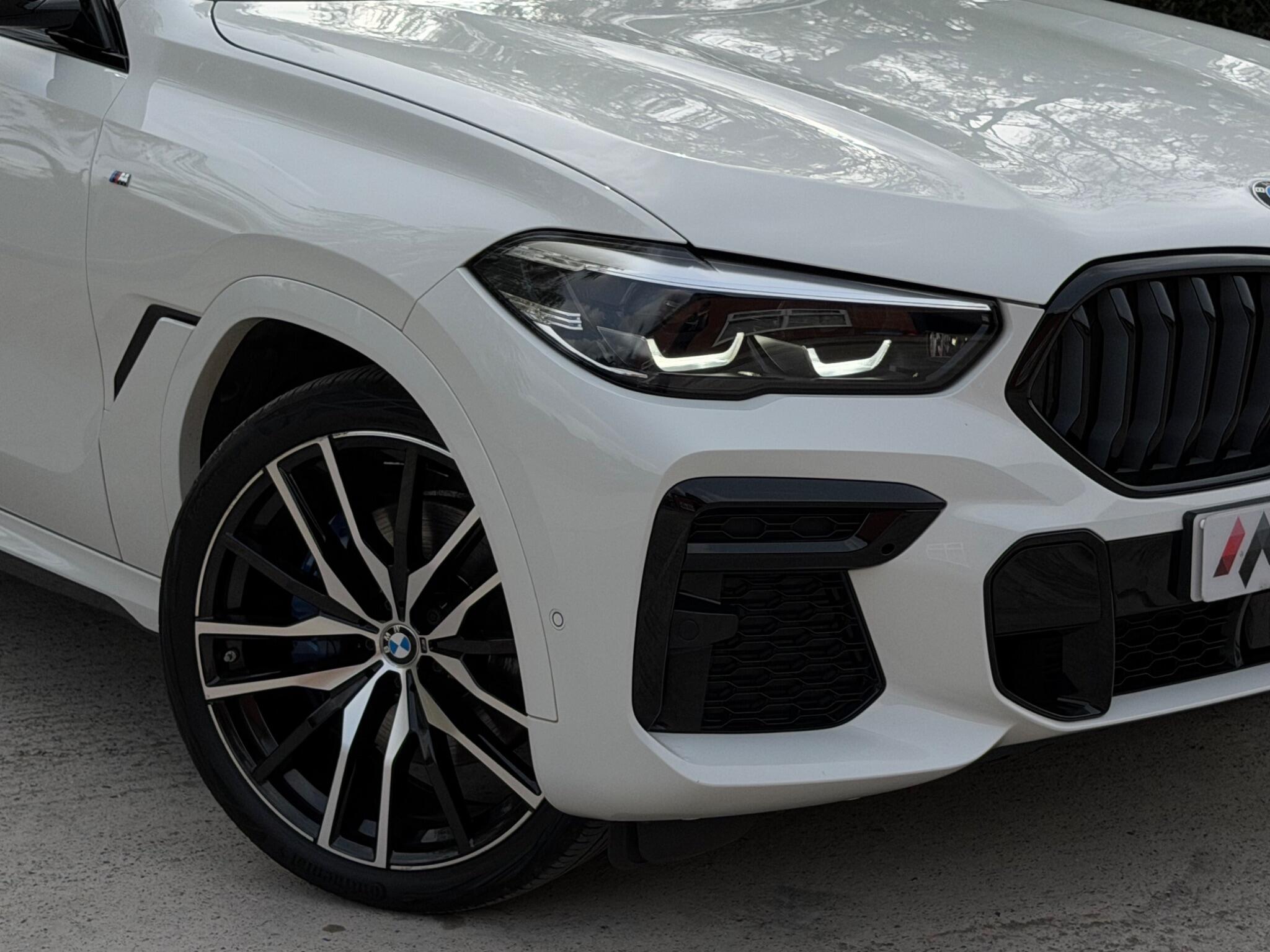BMW X6 view 37