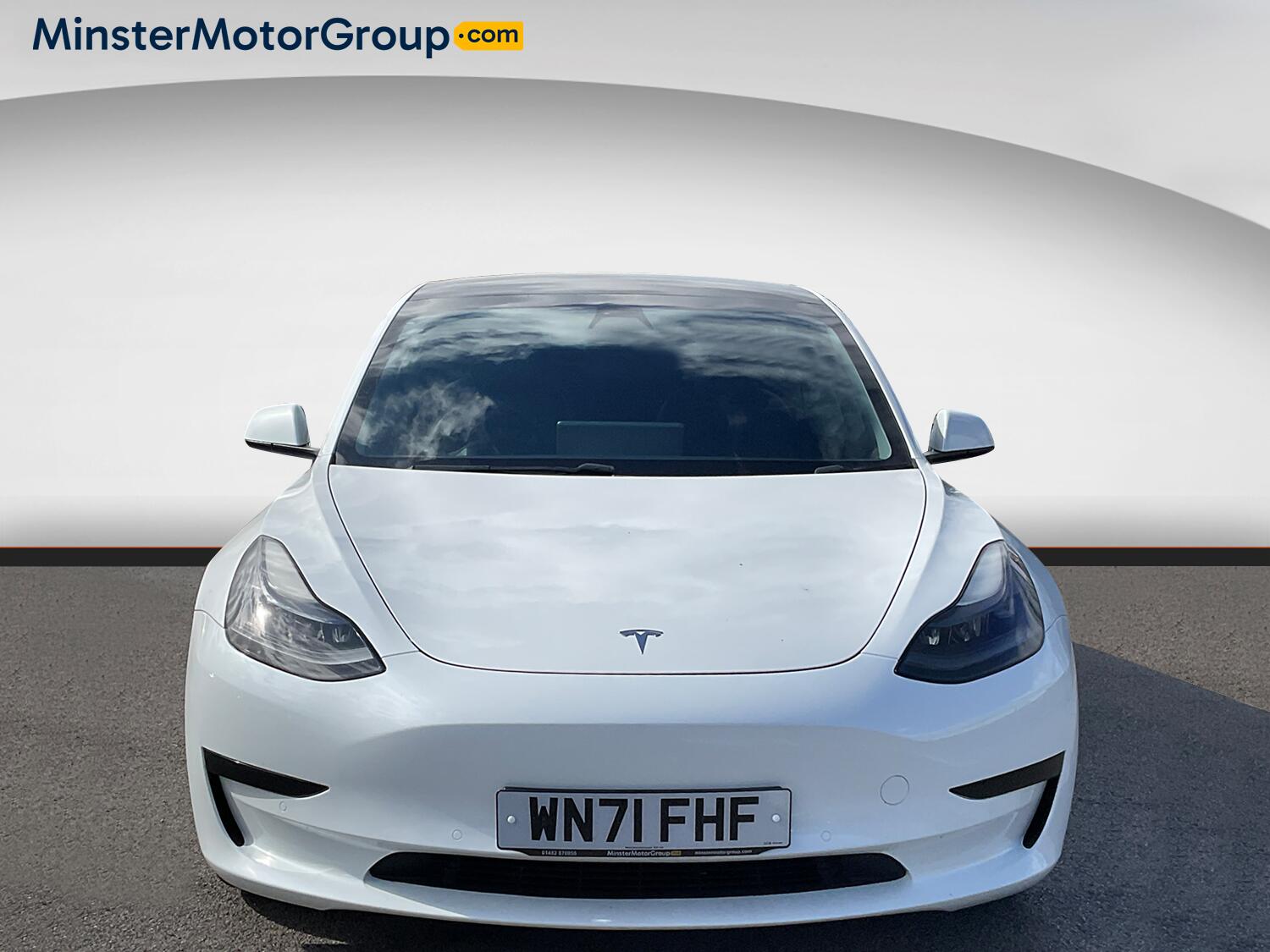 Tesla Model 3 view 5
