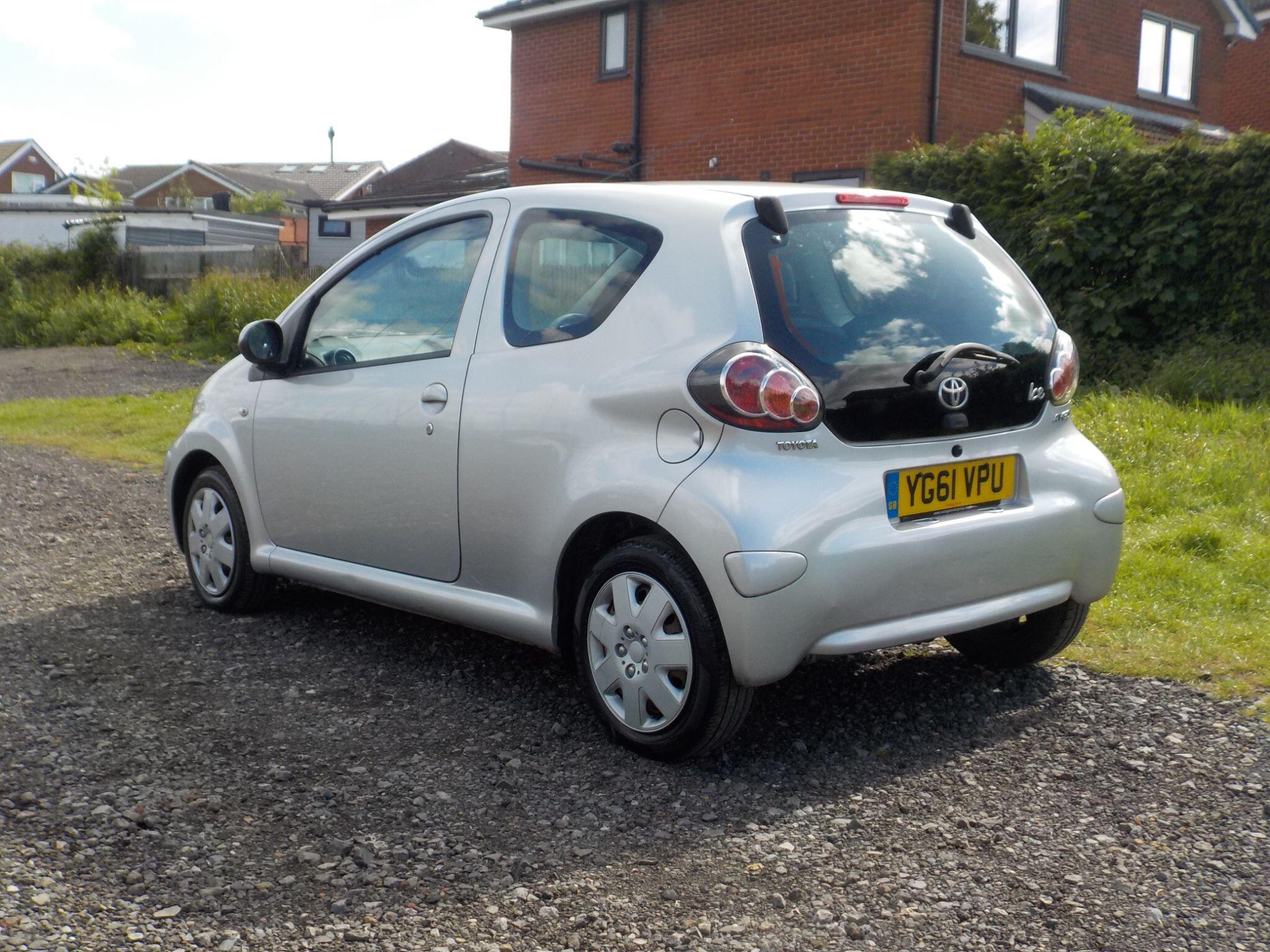 Toyota AYGO 1.0 VVT-i Ice Euro 5 3dr