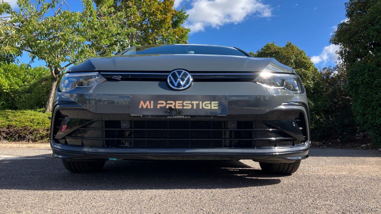 Volkswagen Golf view 5