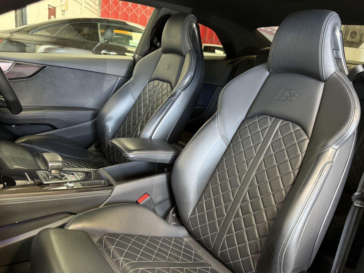 Audi S5 view 58
