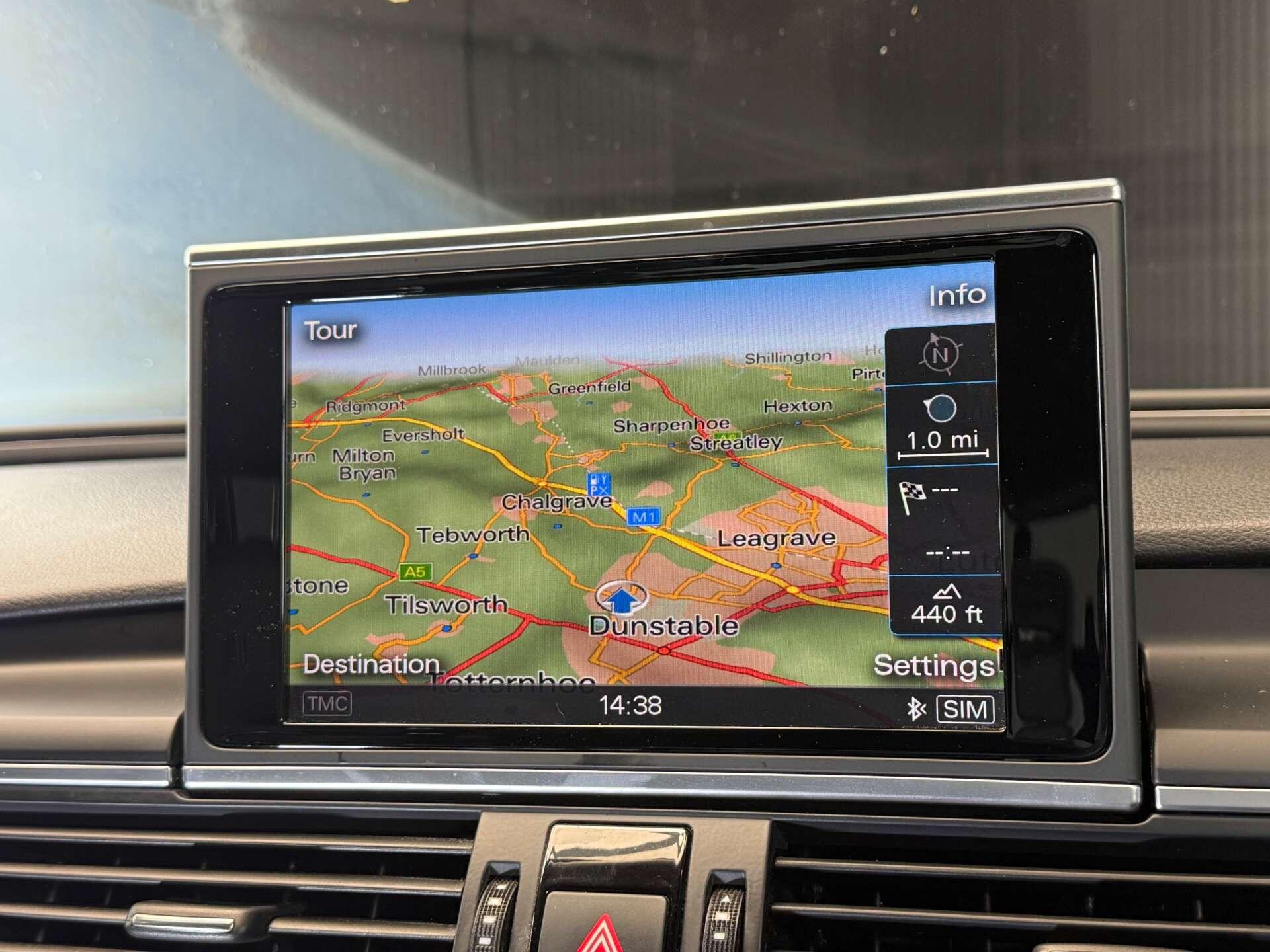 Audi A6 view 44