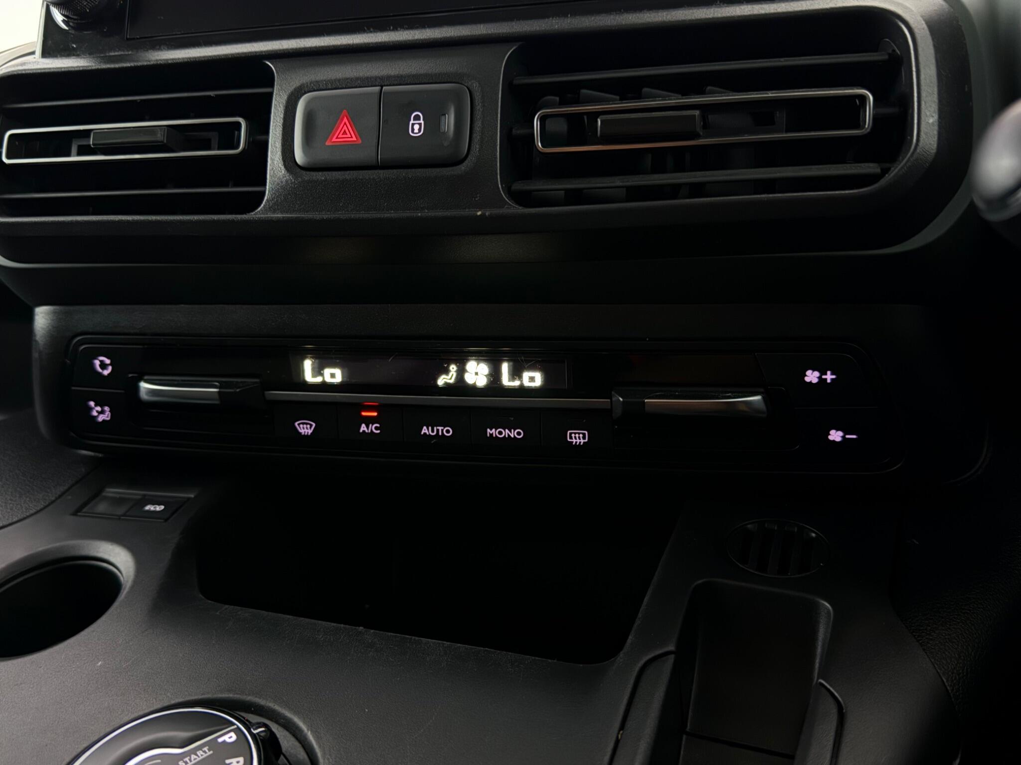 Citroen Berlingo view 26