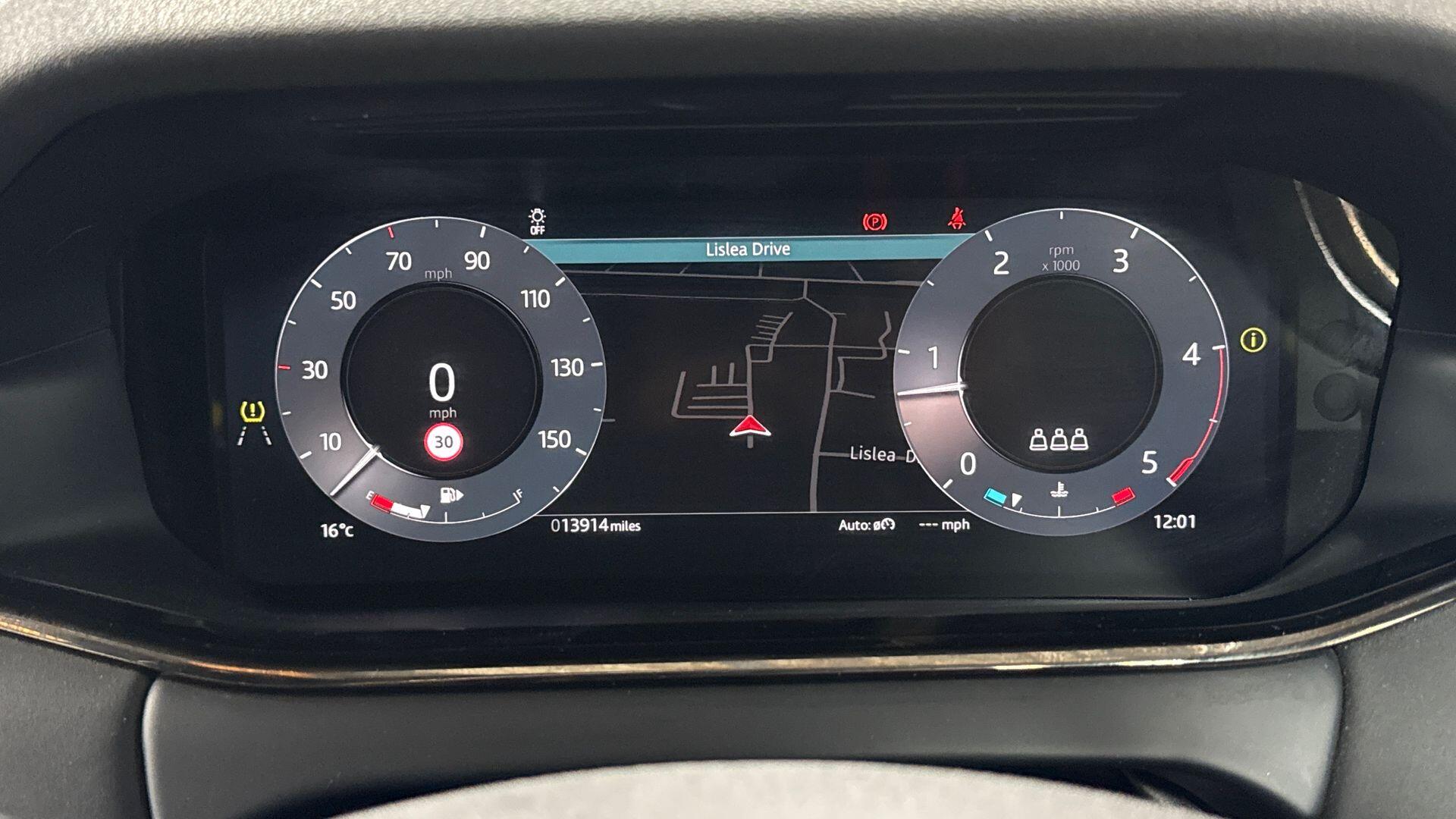 Land Rover Range Rover Evoque view 16