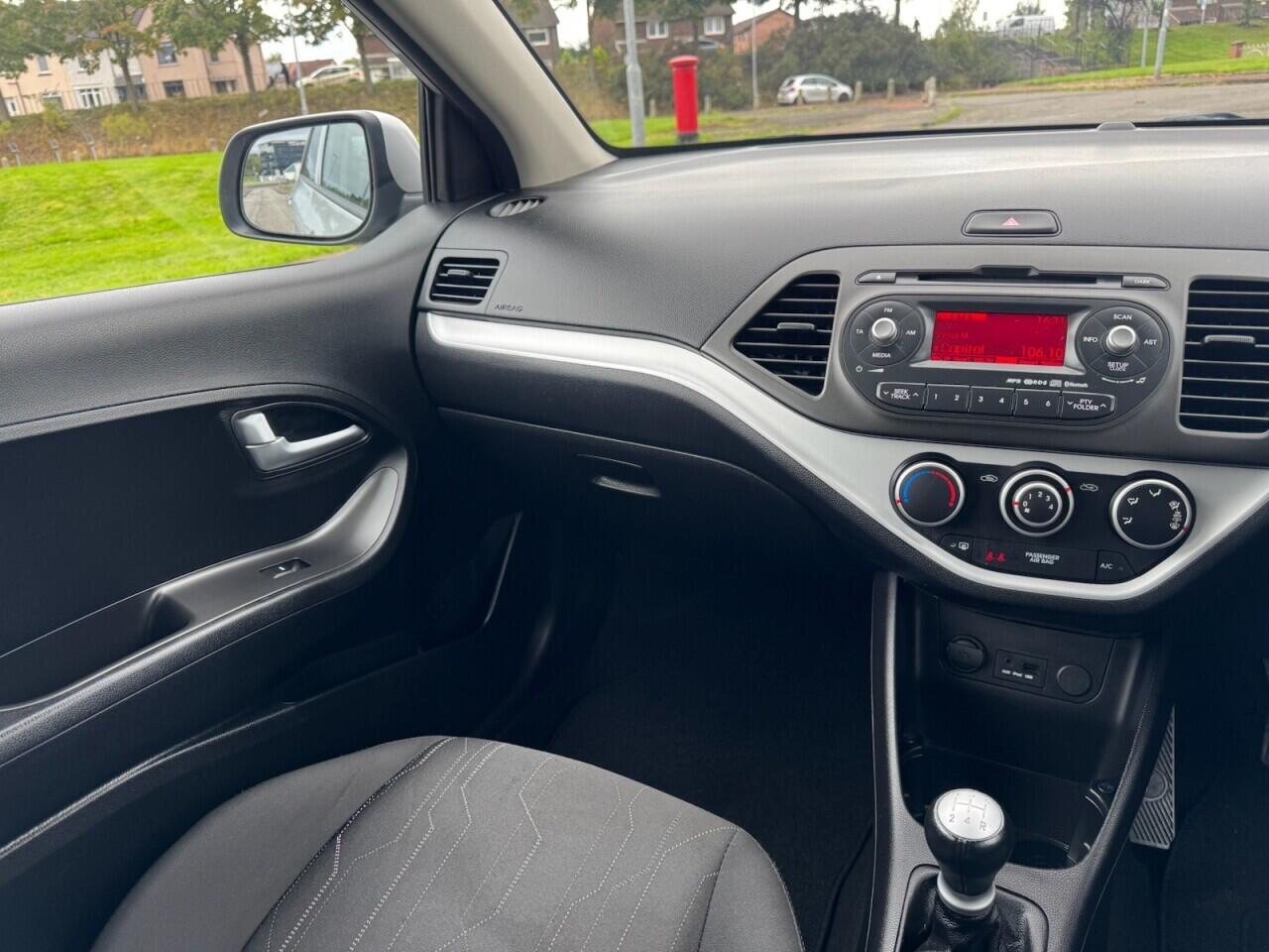Kia Picanto view 23