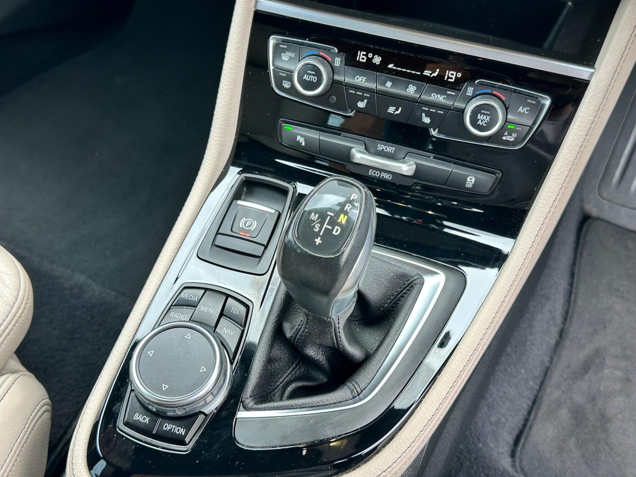 BMW 2 Series Active Tourer view 22