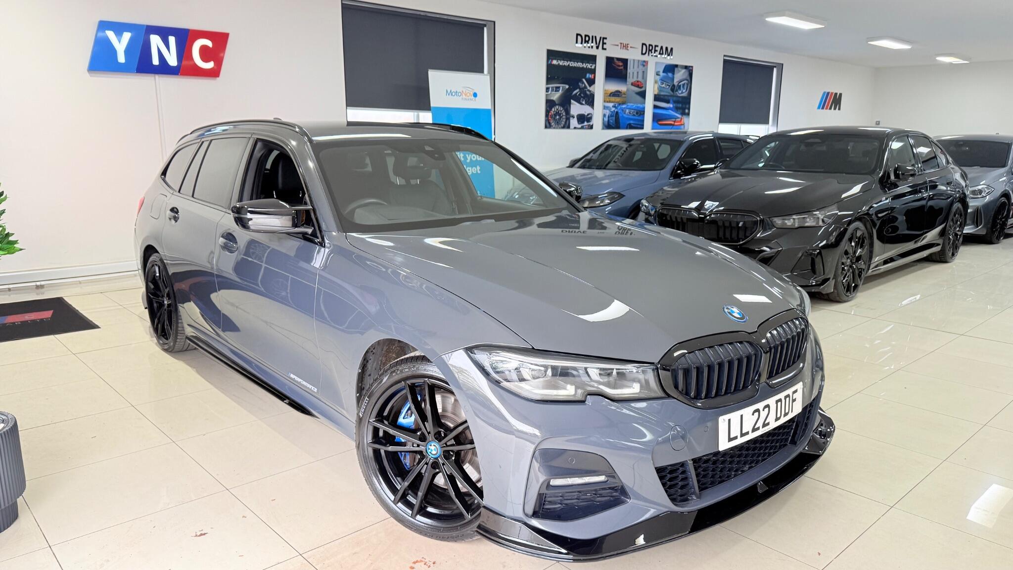 BMW 3 Series view 41