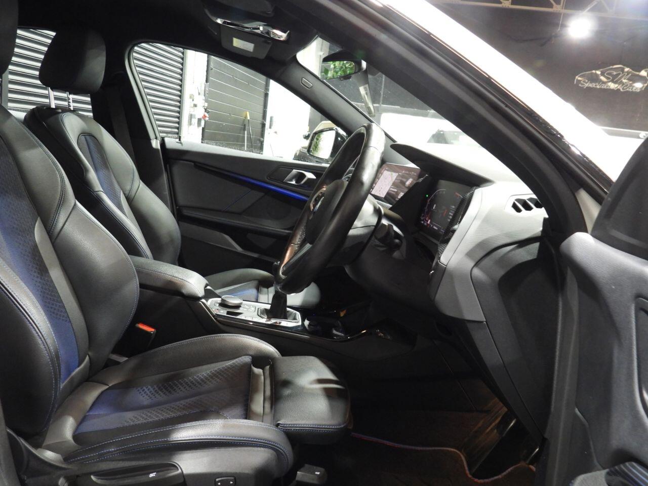 BMW 2 Series view 18
