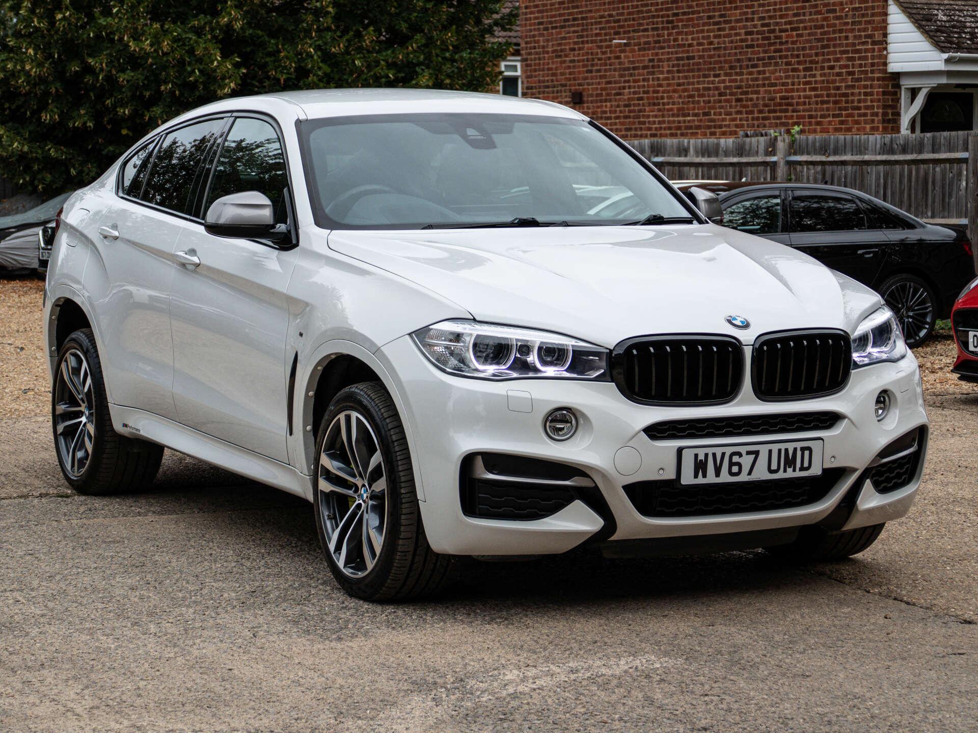 BMW X6 view 5