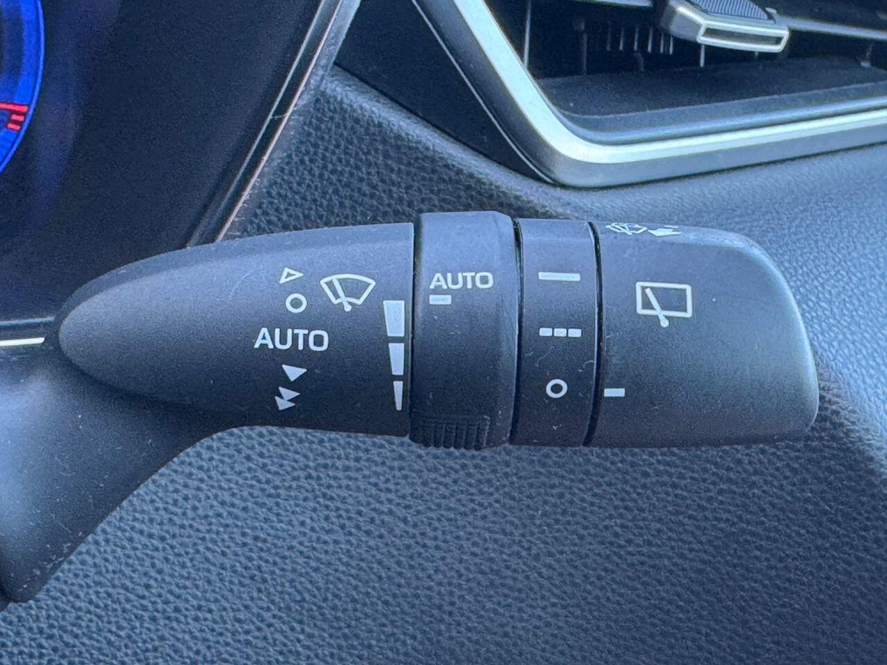Toyota Corolla view 29
